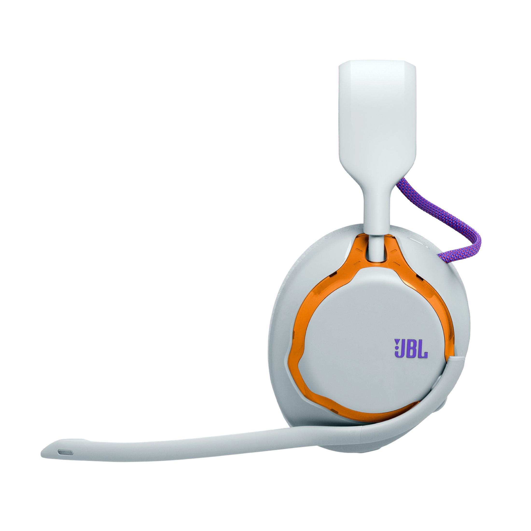 Cuffie bianche con accenti arancioni e cavo viola. Logo JBL.