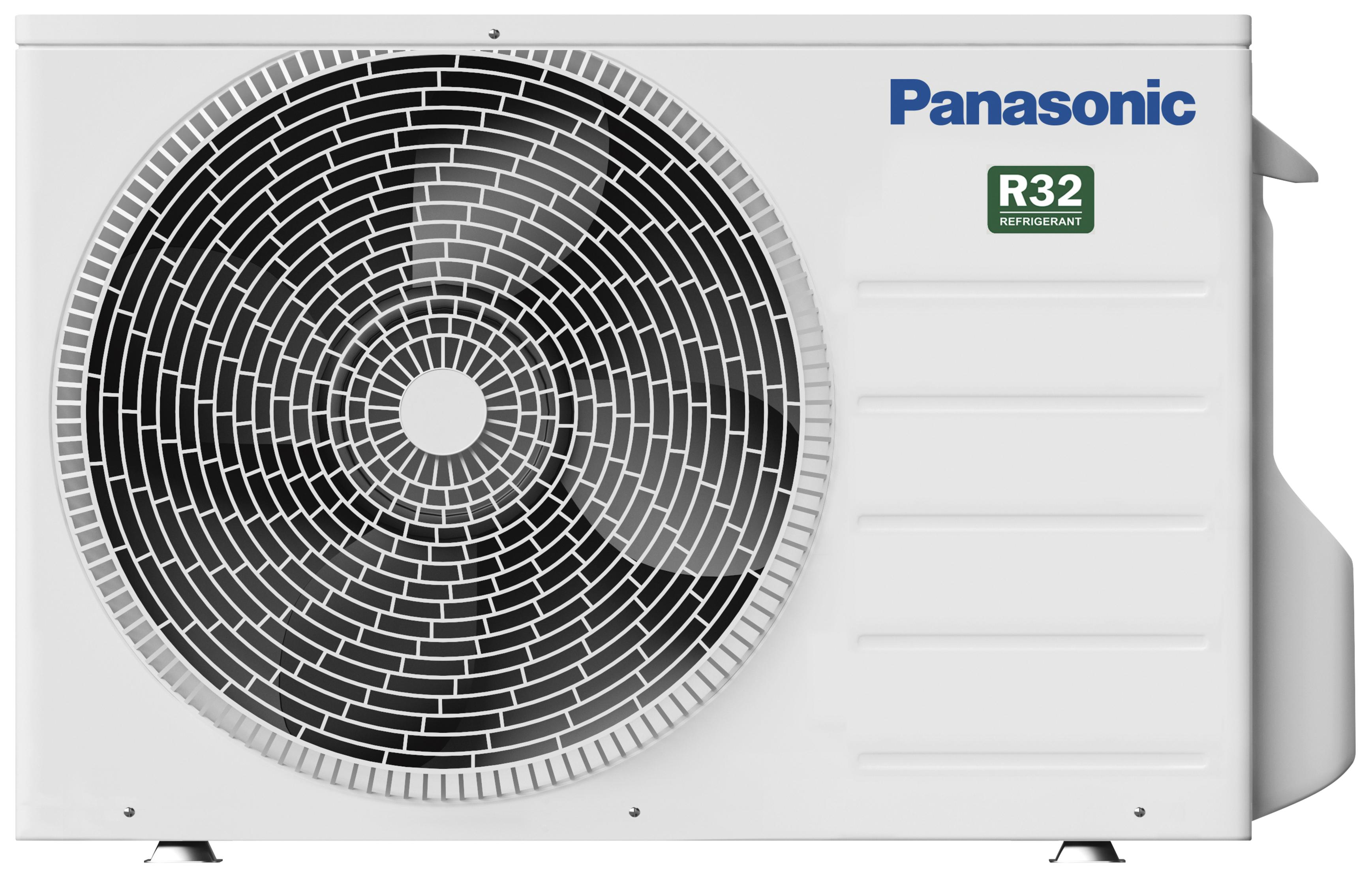 Unidad exterior de aire acondicionado Panasonic blanca con rejilla de ventilador y etiqueta R32.