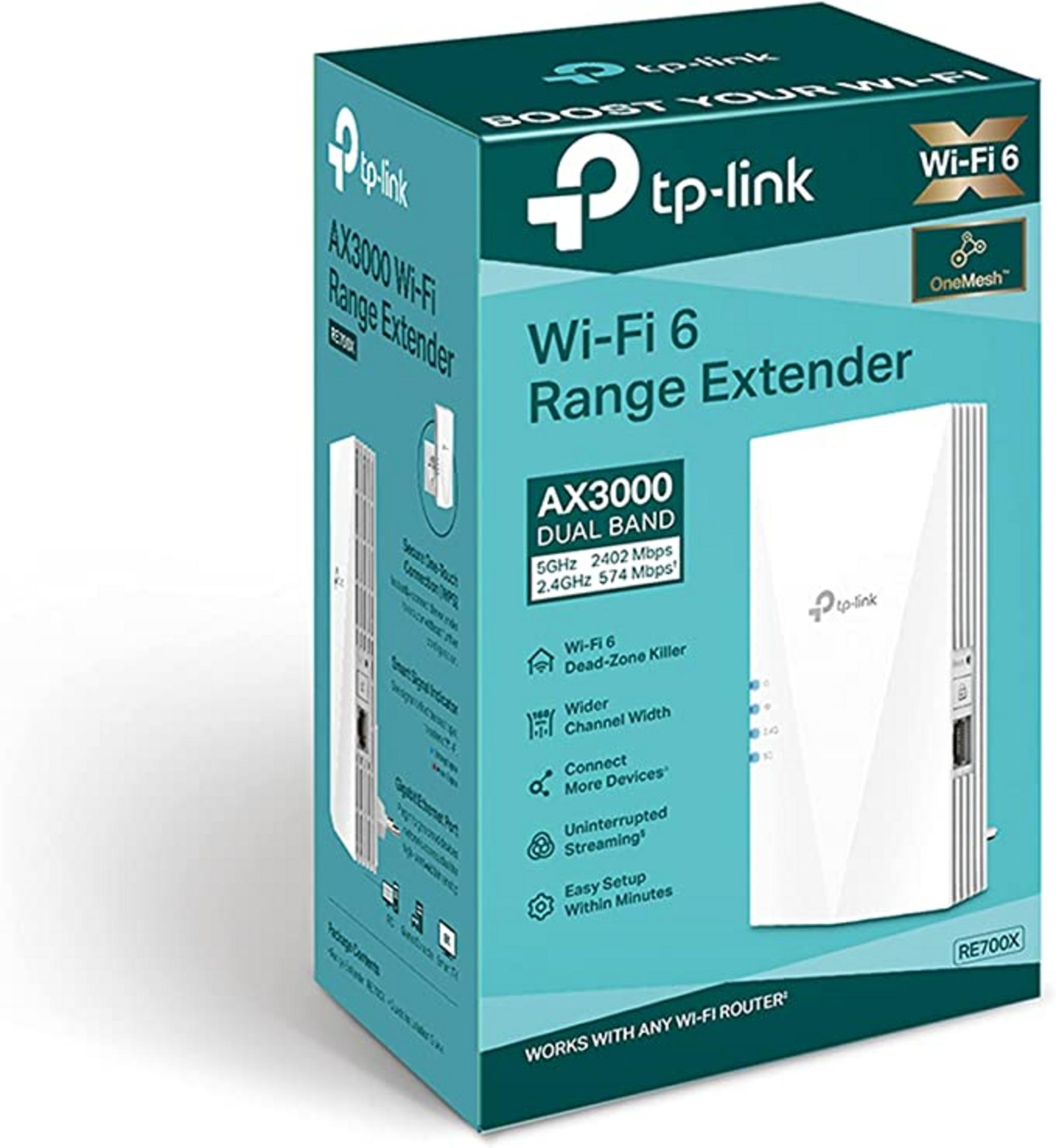 TP-Link RE700X AX3000 Wi-Fi 6 Range Extender Box mit Geräteabbildung.