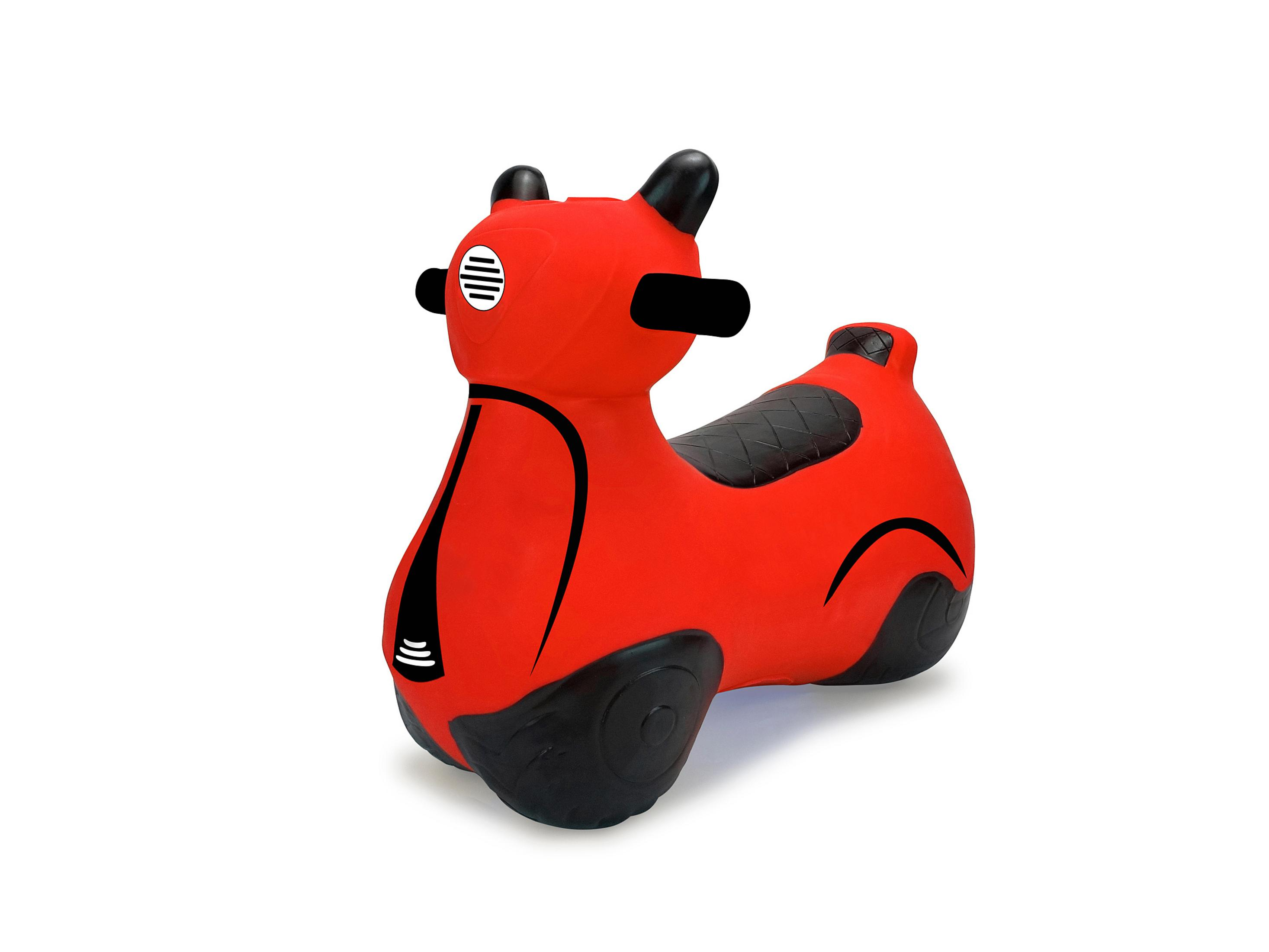 Ein rotes Spielzeugauto mit schwarzen Rädern und Details auf weißem Hintergrund.