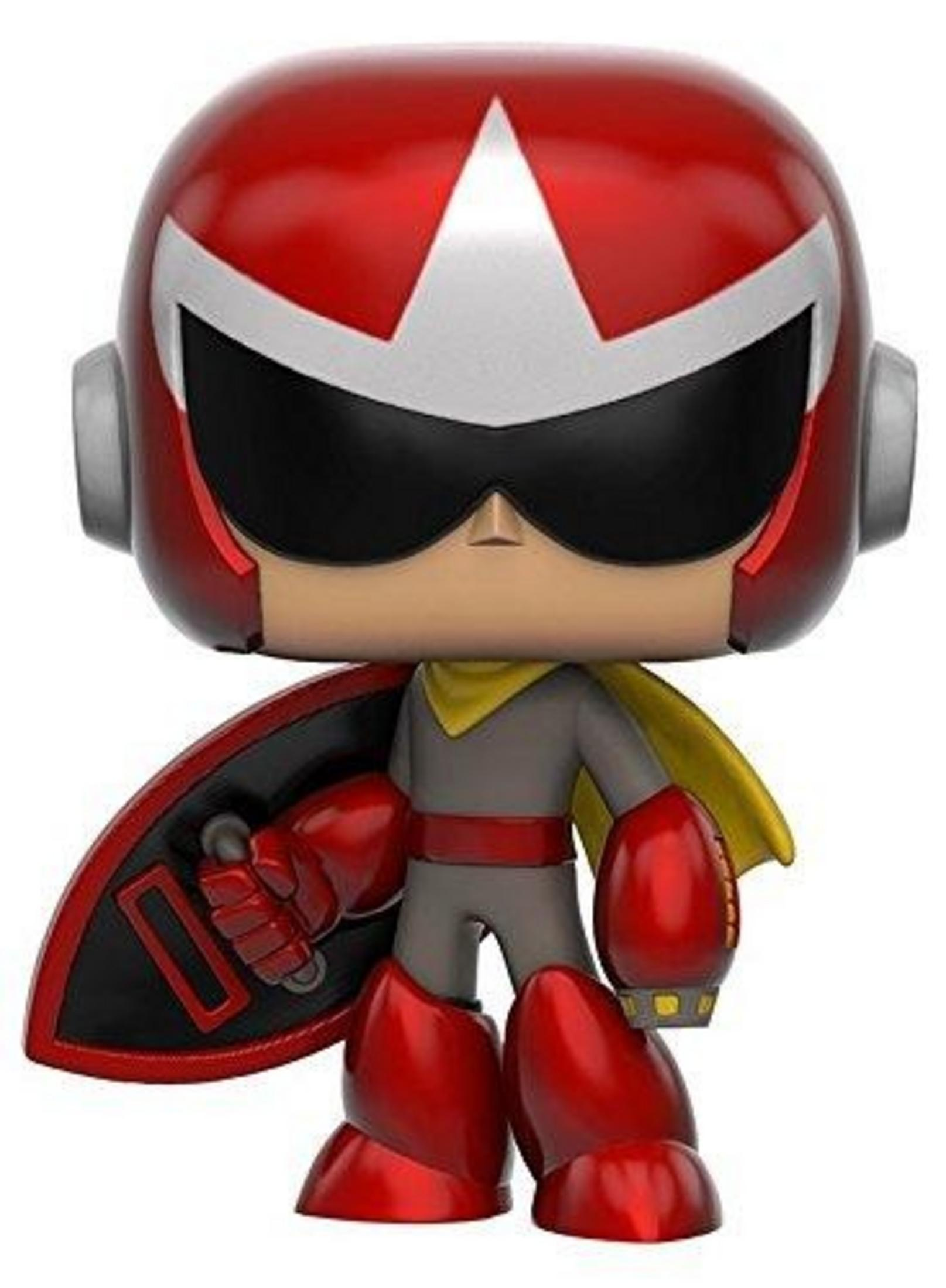 Una figura rossa con casco, occhiali, mantello giallo e scudo.