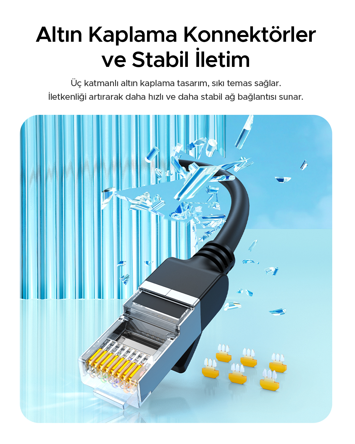 Altın kontaklı Ethernet konektörü mavi arka planda camı kırıyor.