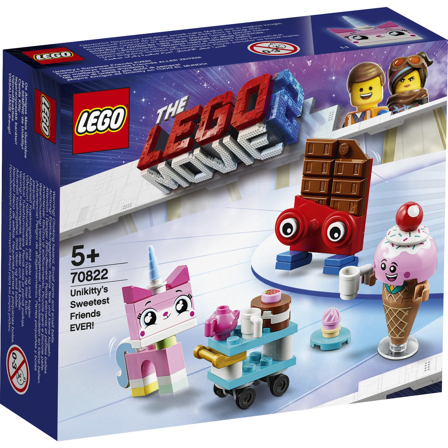 Set LEGO con Unikitty, gelato, barretta cioccolato, carrello dolci e personaggi su sfondo spaziale.