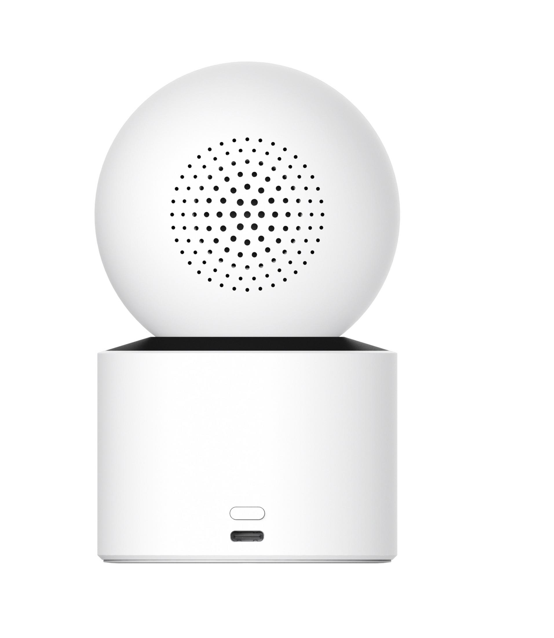 Un altoparlante sferico bianco con porta USB-C su sfondo bianco.