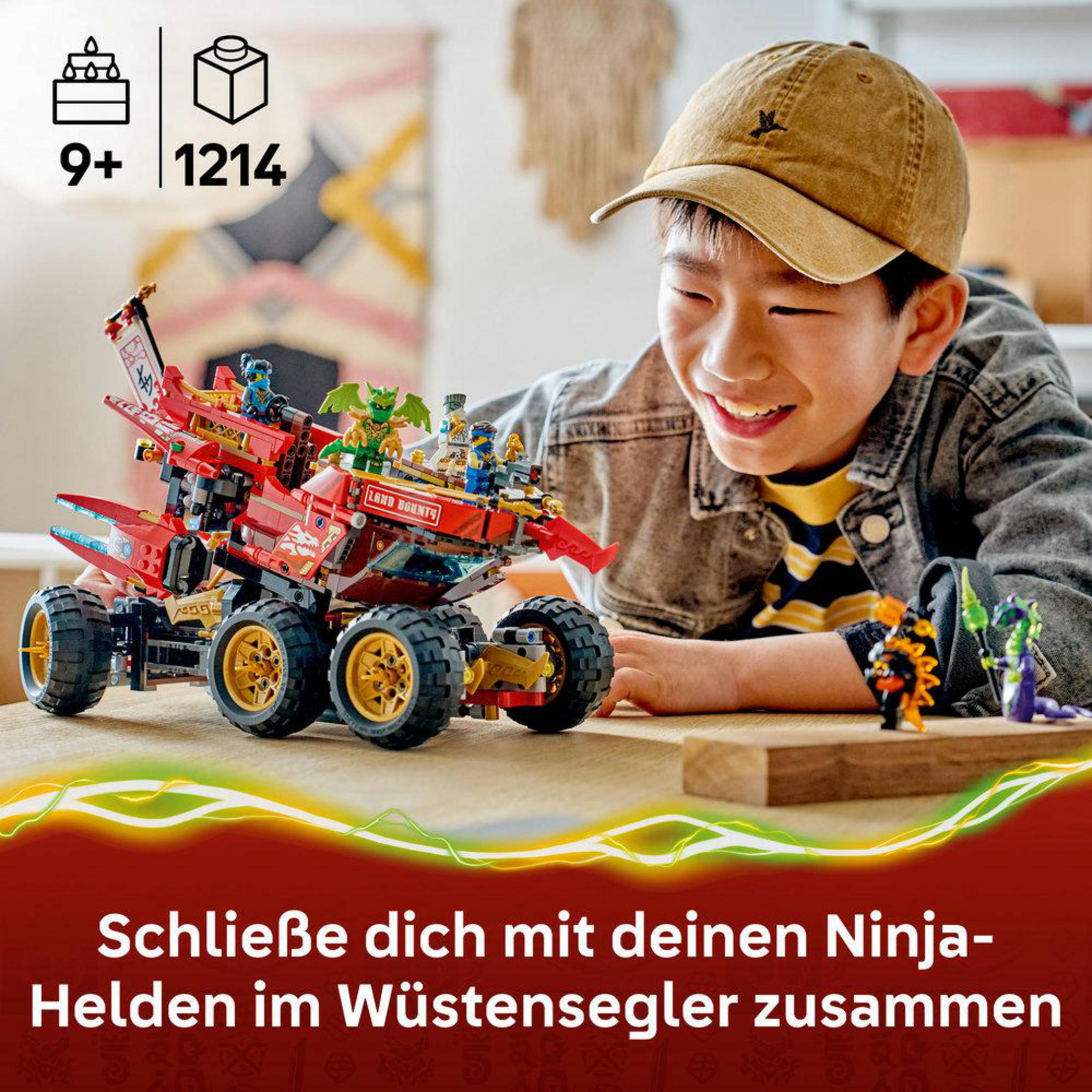 Niño con un juguete de vehículo ninja rojo construido sobre una mesa.