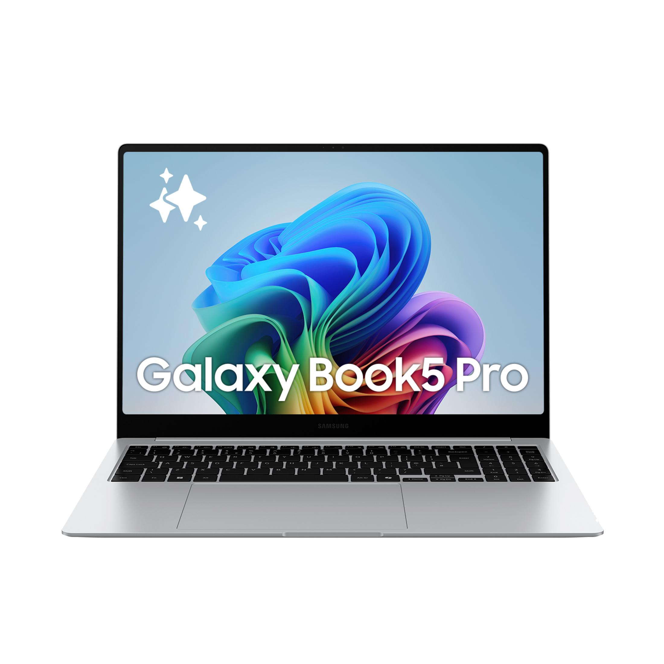 Un portátil plateado que muestra 'Galaxy Book5 Pro'.