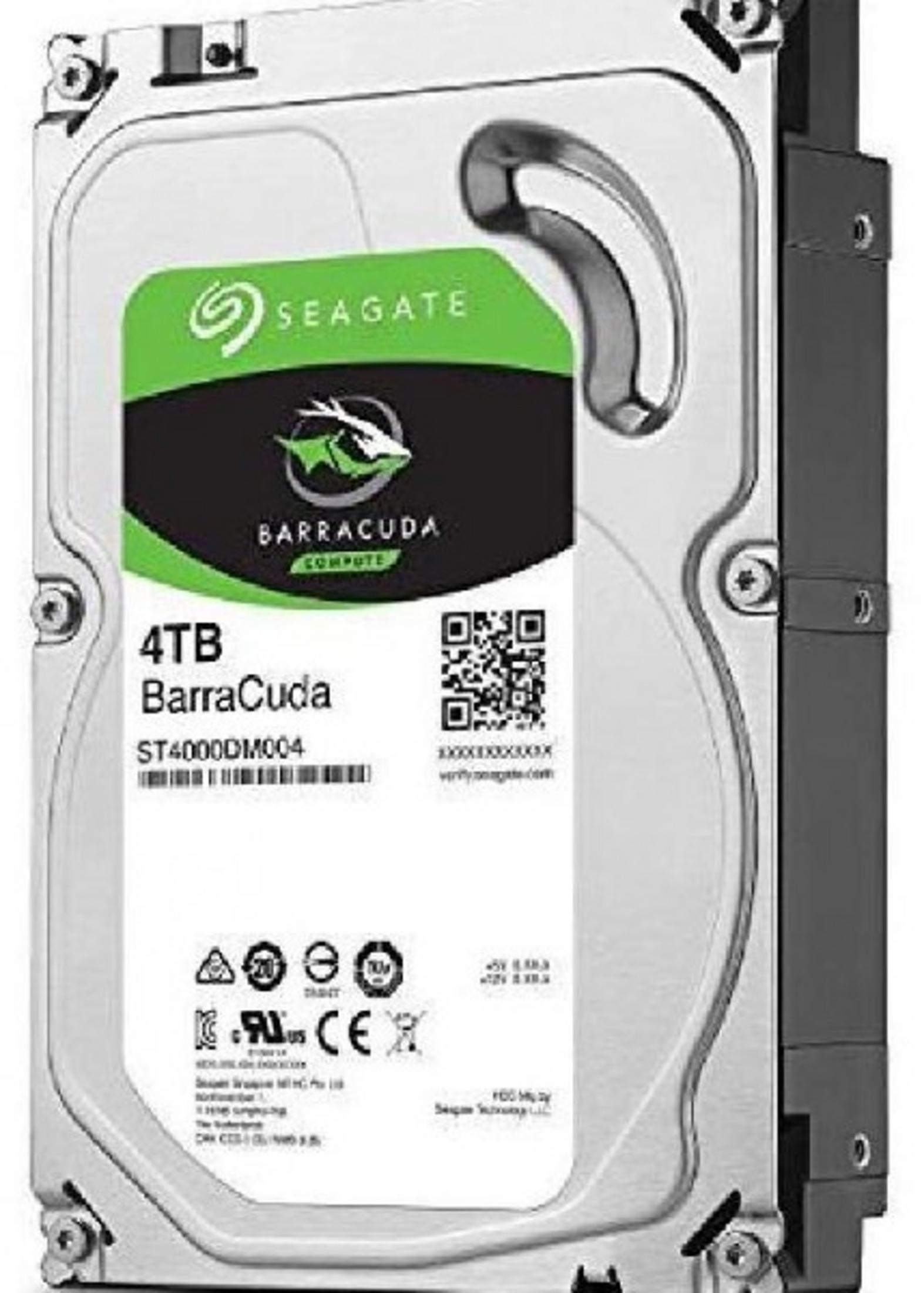 Disco rigido Seagate Barracuda da 4TB con codice QR e loghi di certificazione.