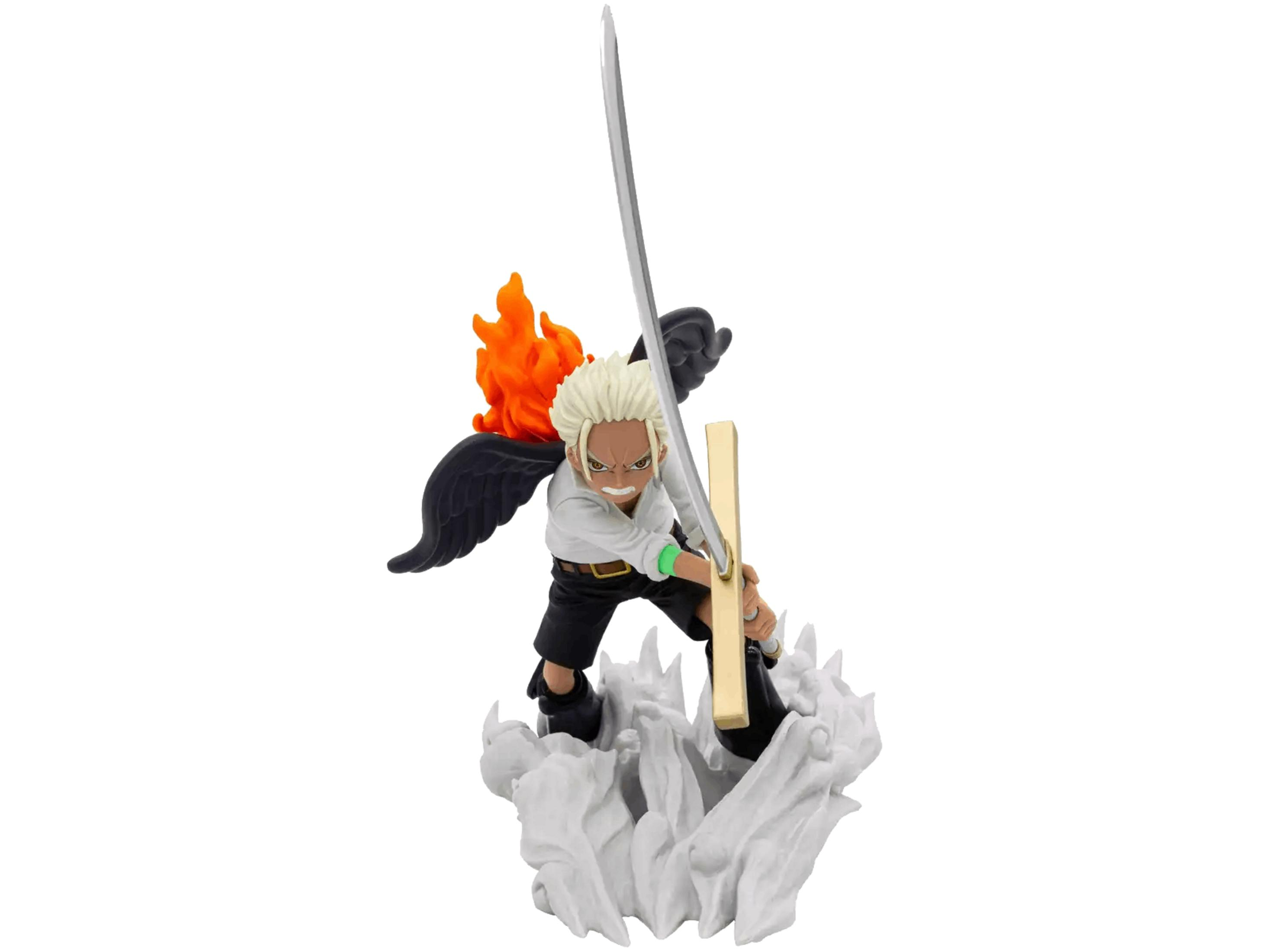 Una figura anime con capelli bianchi, ali nere, fiamme e una spada.