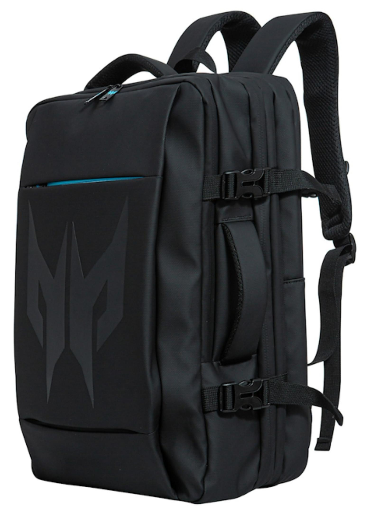 Mochila negra con logo grande y detalles azules. Correas ajustables.