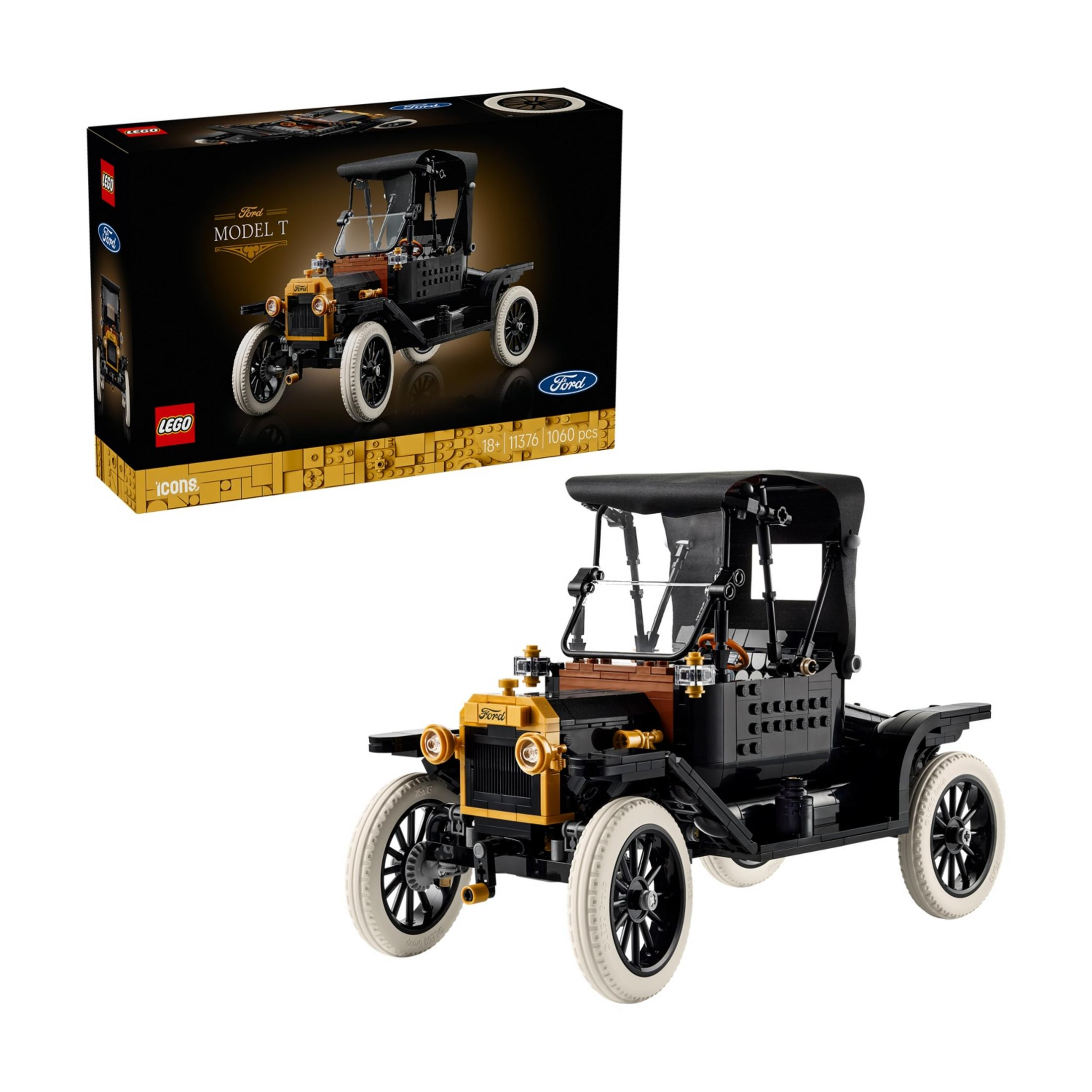 Lego Ford Model T z czarnym dachem, złotymi akcentami i białymi oponami.