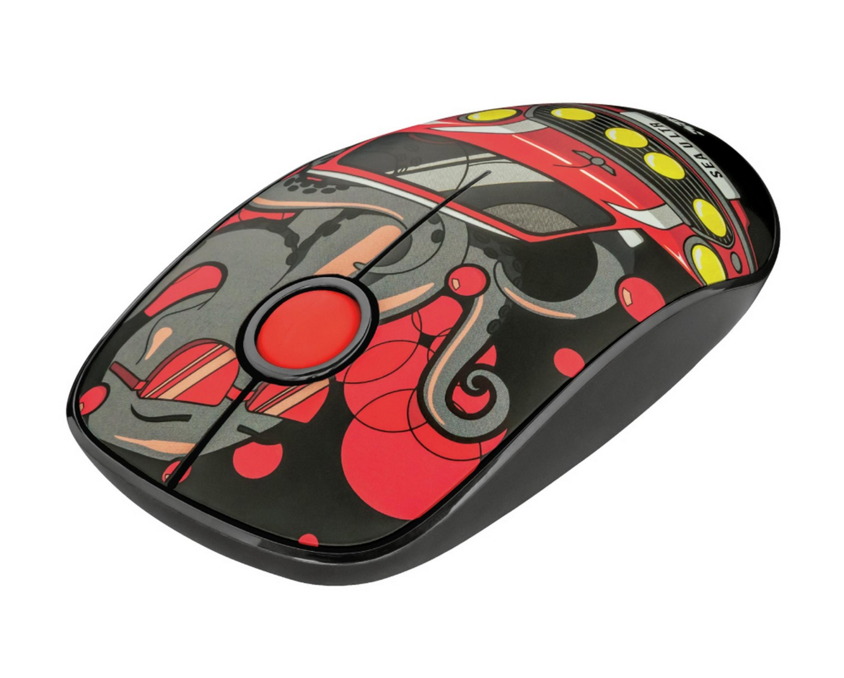 Un mouse nero con una grafica rossa e grigia che assomiglia a un'auto.