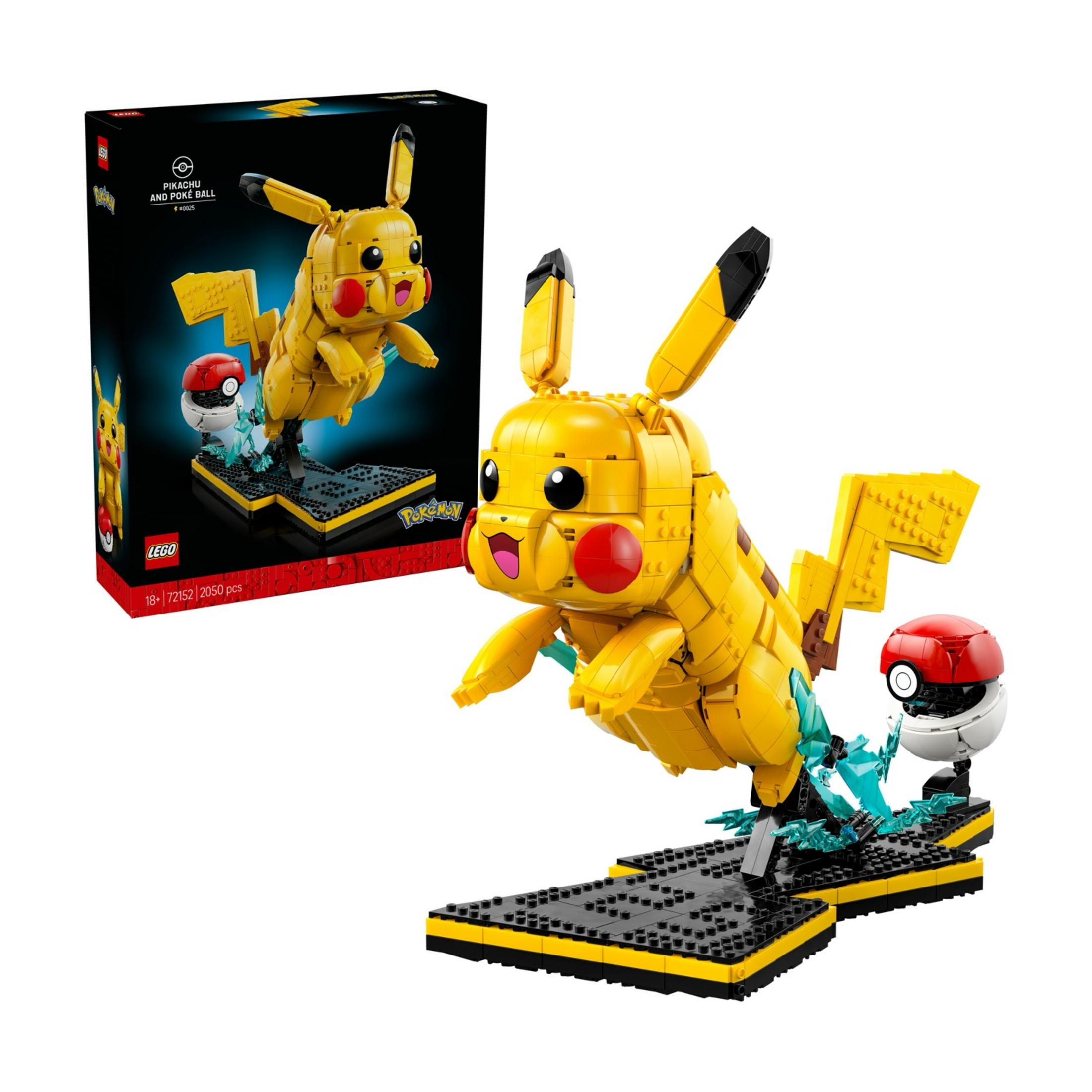 Een gele Lego Pikachu springt naast een Poké Ball op een zwart-gele basis.