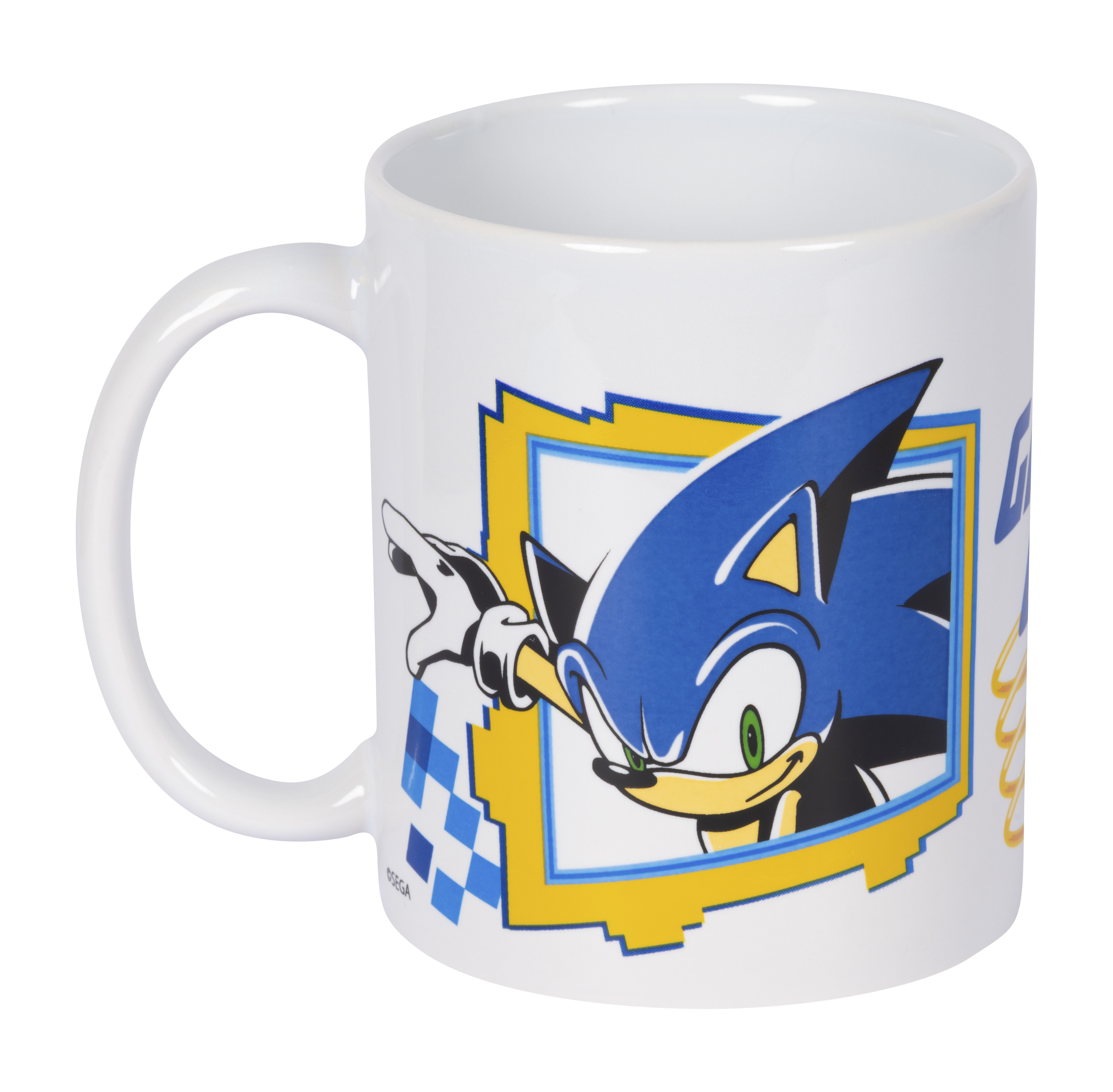 Taza blanca con Sonic el Erizo y un diseño de carrera a cuadros.