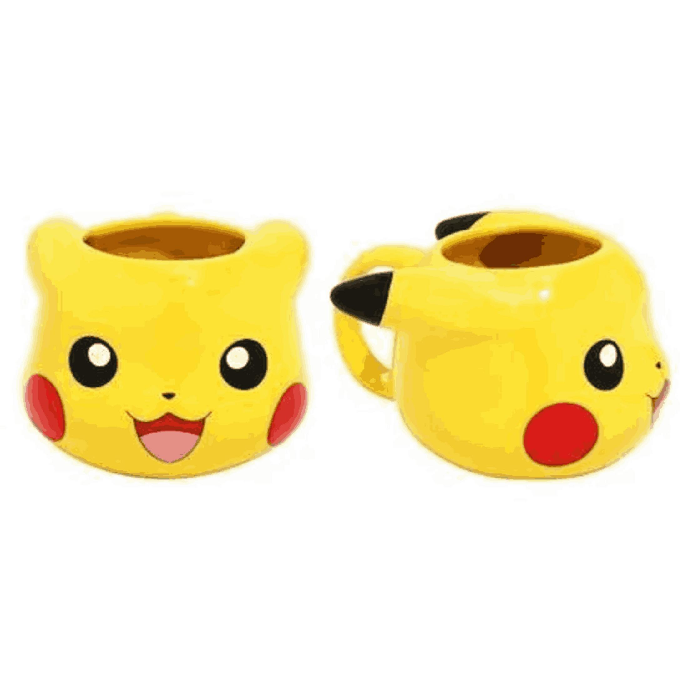 Dos tazas amarillas de Pikachu con orejas negras y mejillas rojas.