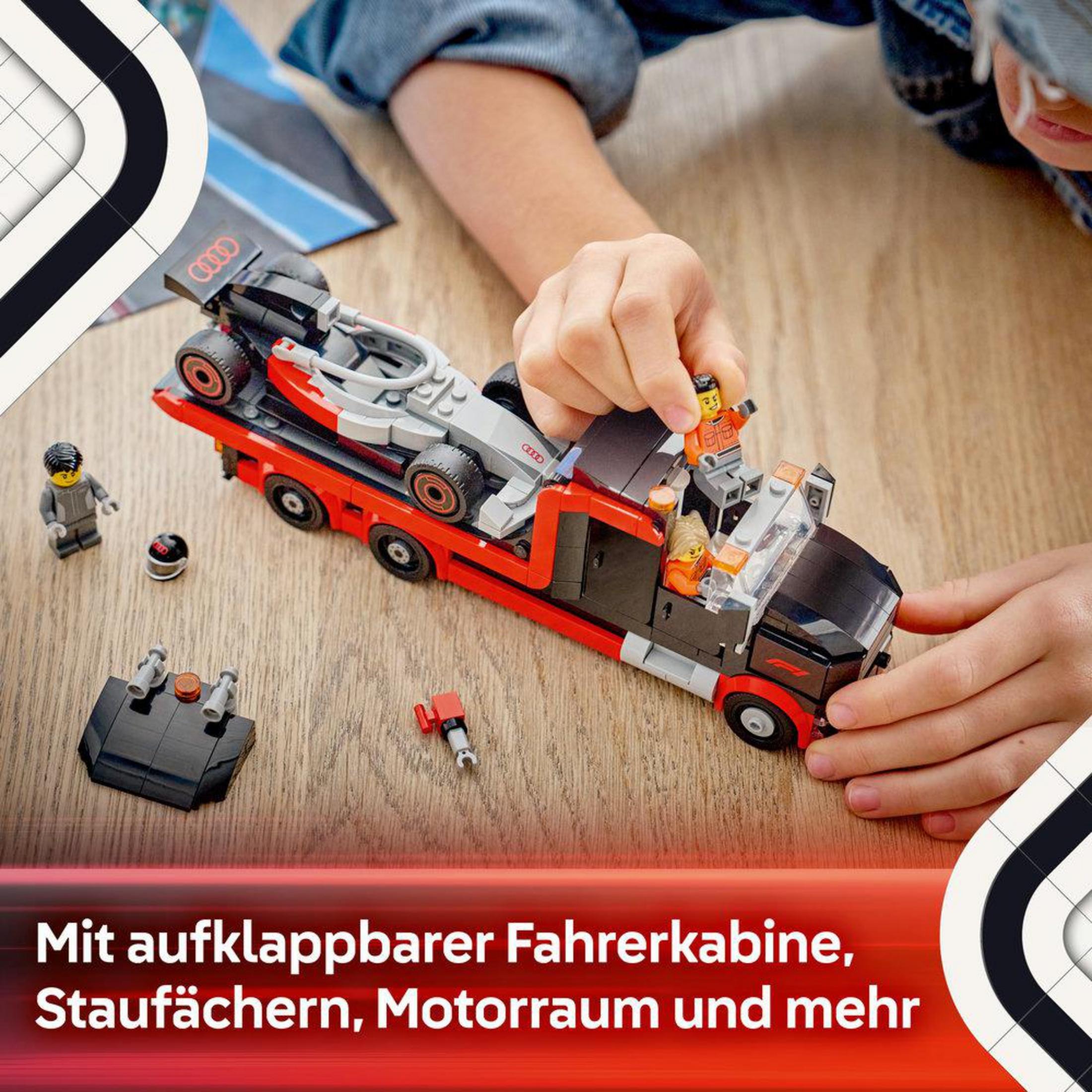 Dziecko bawi się transporterem samochodów wyścigowych Audi Lego i figurkami.