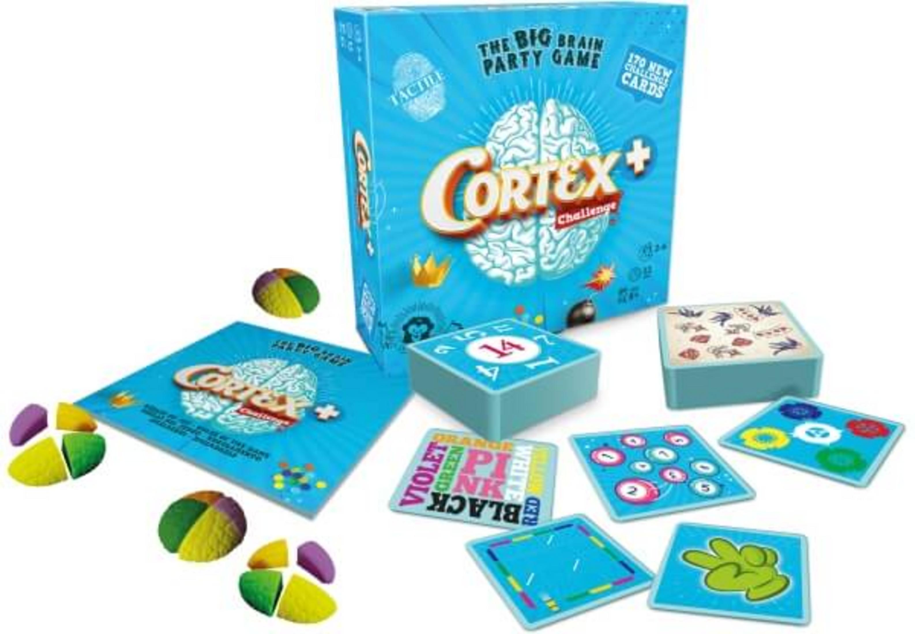 El juego "Cortex+ Challenge" con caja, cartas y fichas sobre fondo blanco.