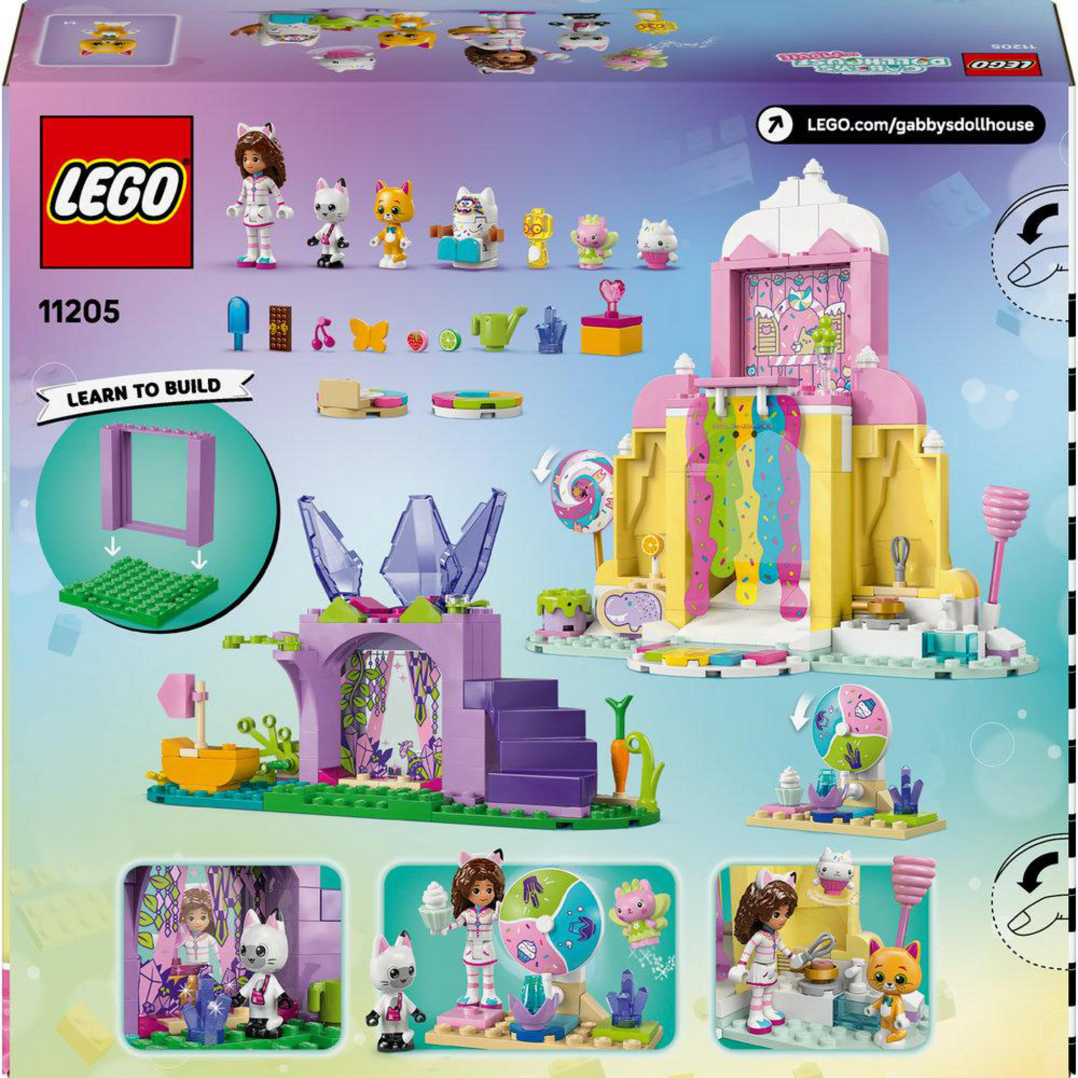 Lego Gabby'nin Bebek Evi kutusu minik figürler, kediler, renkli yapılar ve aksesuarlar gösterir.