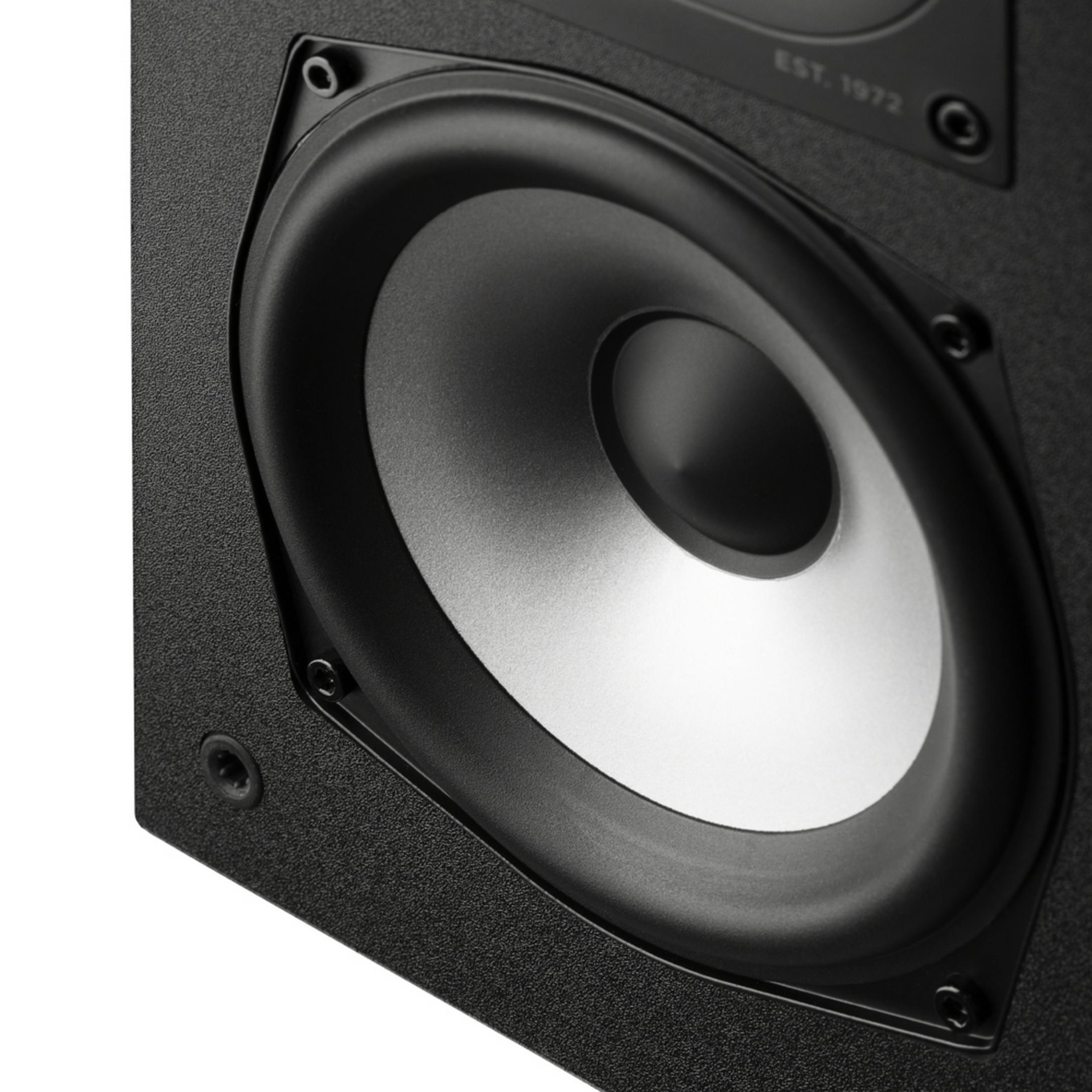 Altavoz negro con cono plateado y la inscripción "EST. 1972".