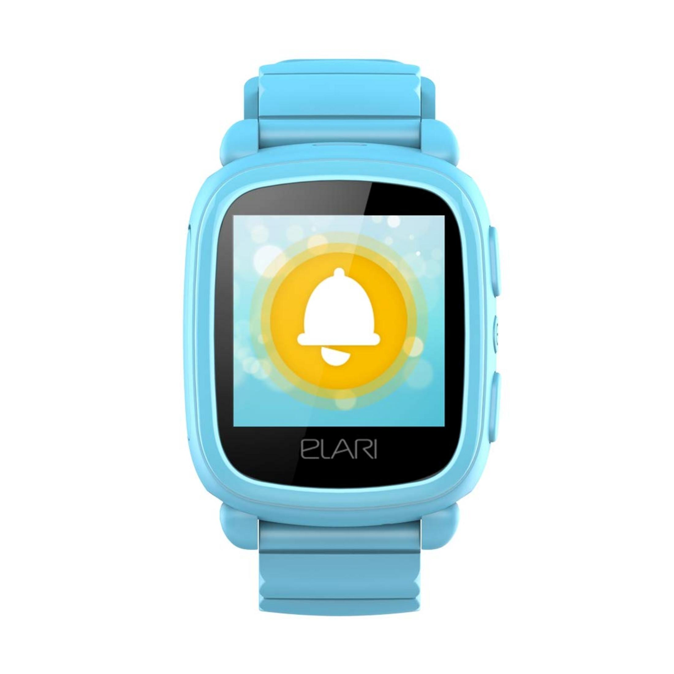 Un smartwatch infantil azul que muestra un icono de campana en su pantalla.
