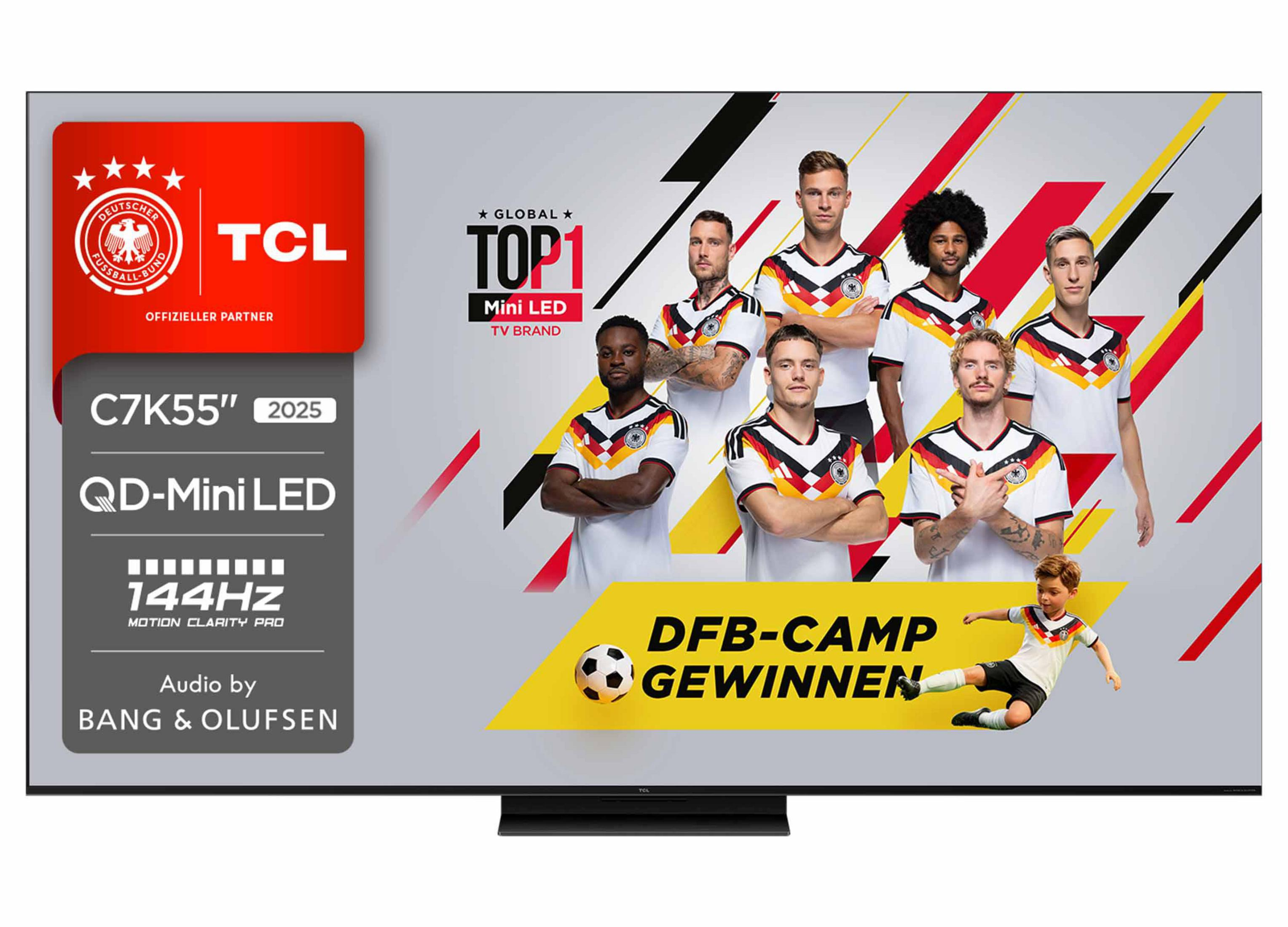TV TCL con logo DFB, giocatori e testo 'DFB-Camp Gewinnen'.