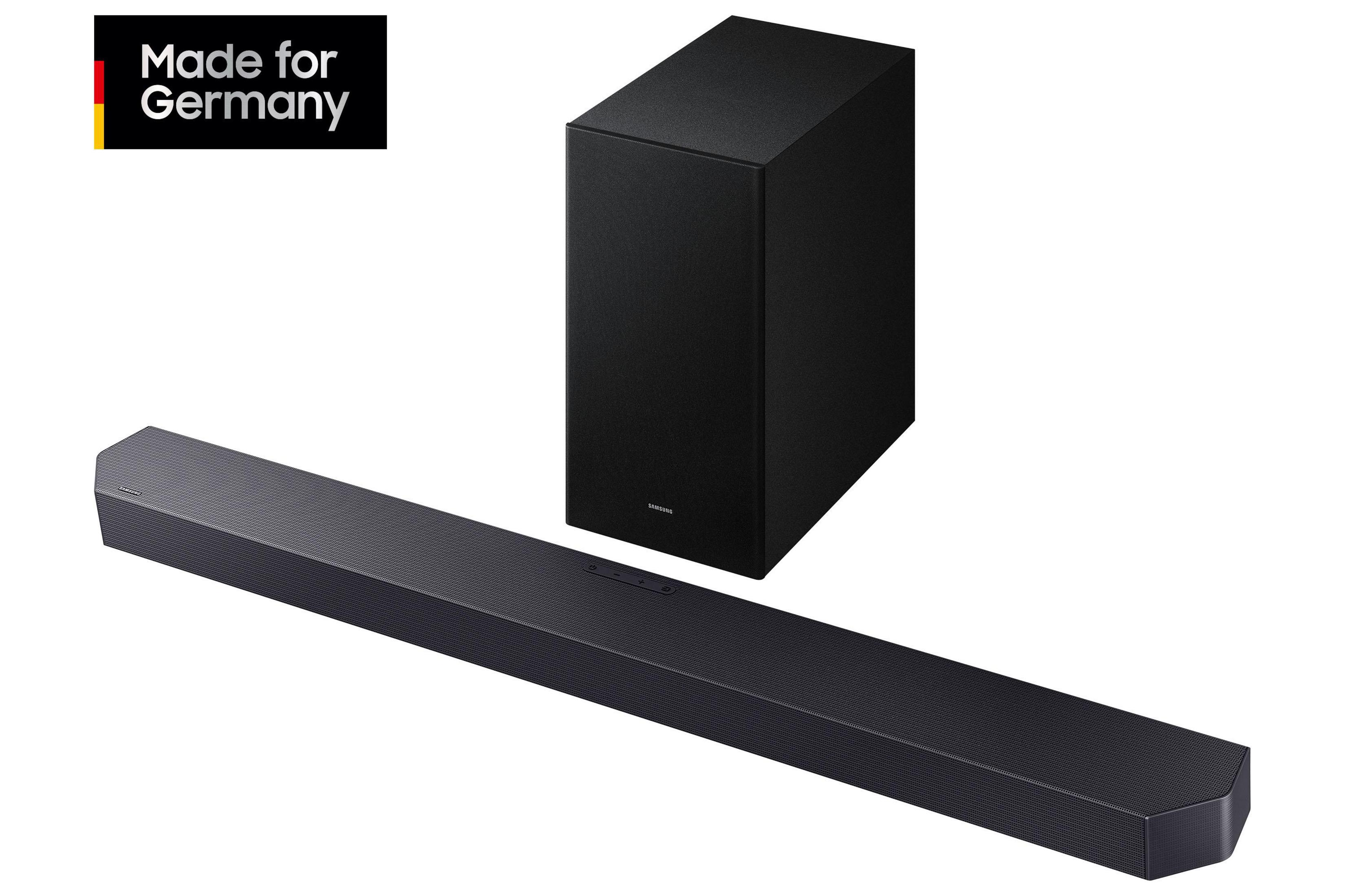 Schwarzer Soundbar und Subwoofer auf weißem Hintergrund.