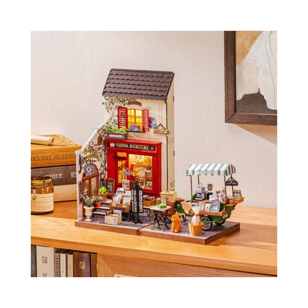 Kahve arabası ve kitaplarla Viyana Kitapçısı minyatür diorama.