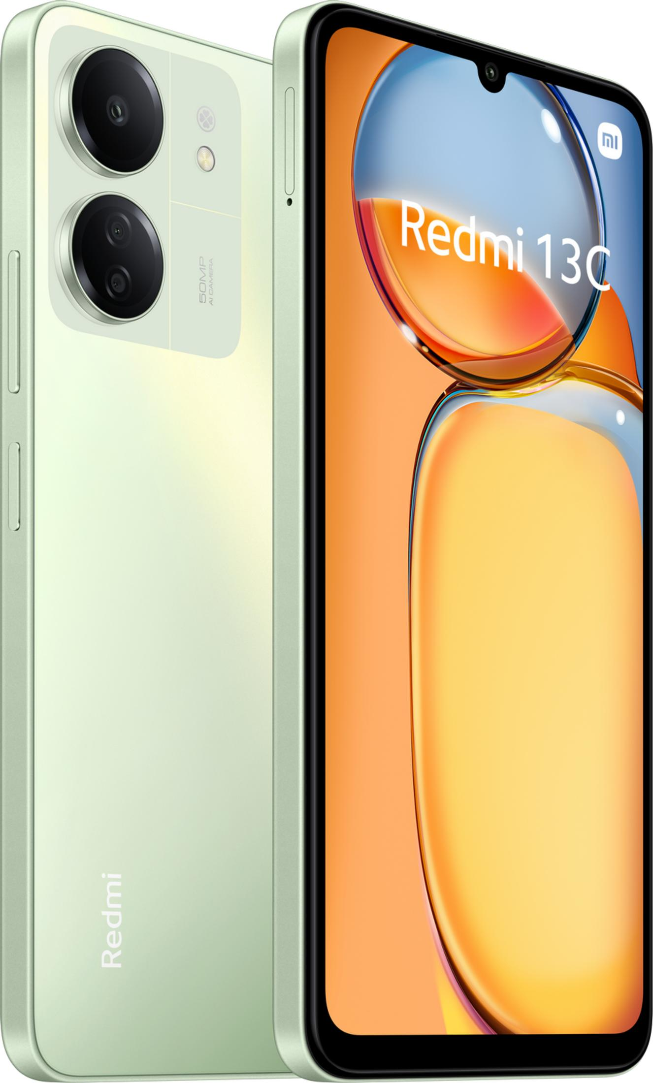 Een lichtgroene smartphone met twee camera's aan de achterkant en een scherm met Redmi 13C.