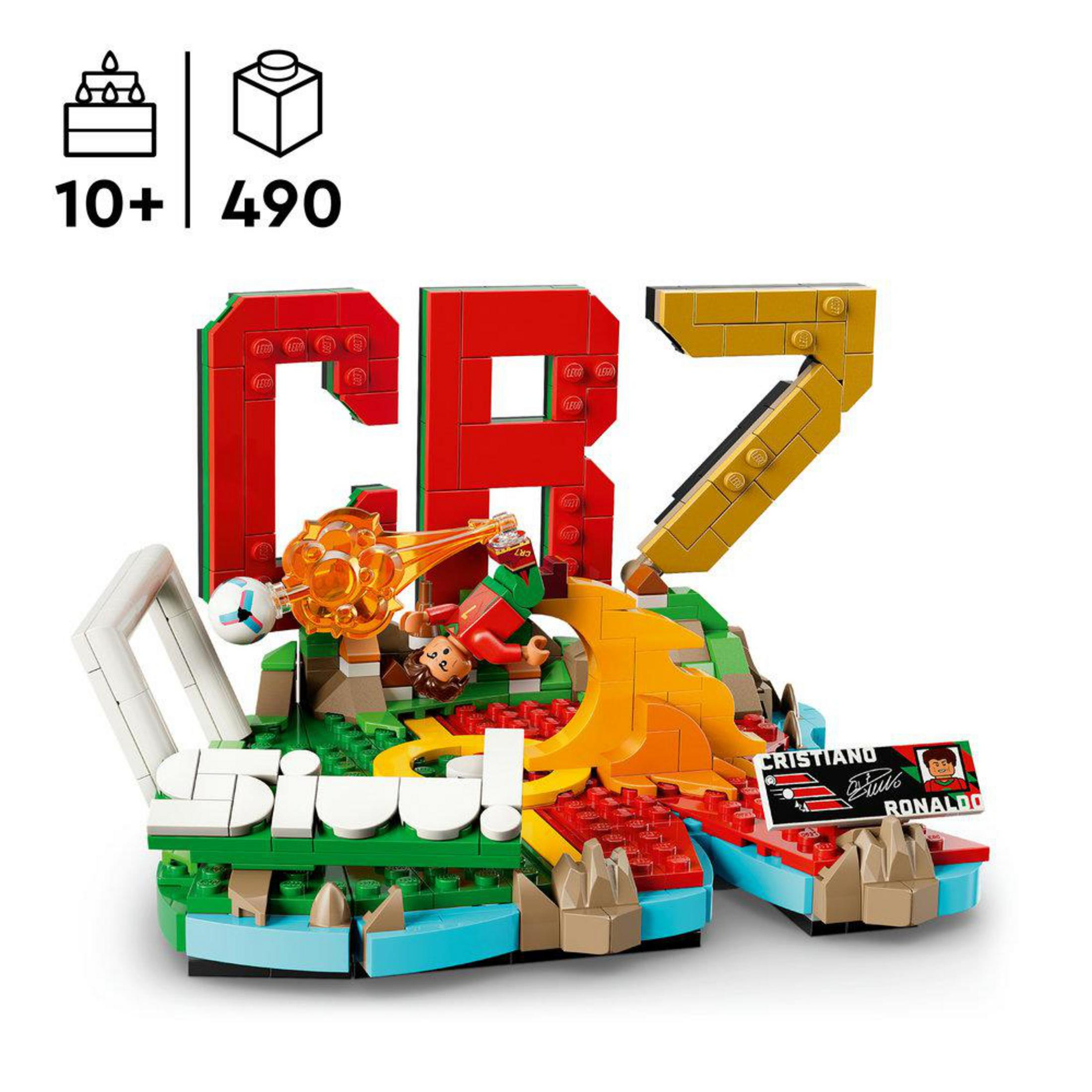 Scena piłkarska Lego CR7: gracz w powietrzu, piłka, bramka. Wiek 10+, 490 el.