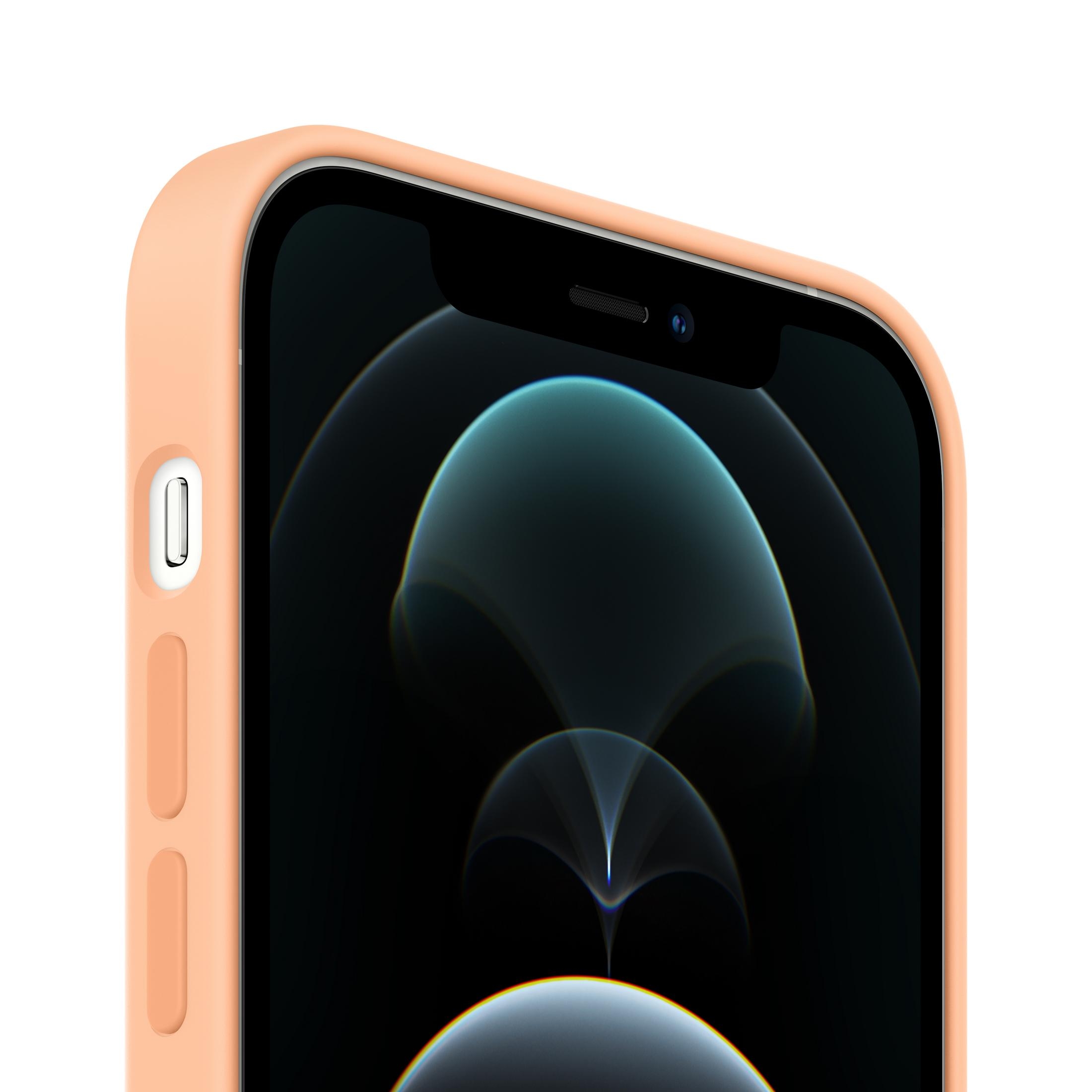 Una cover pesca chiaro per iPhone che mostra parzialmente lo schermo con sfondo scuro ed effetti di luce blu.