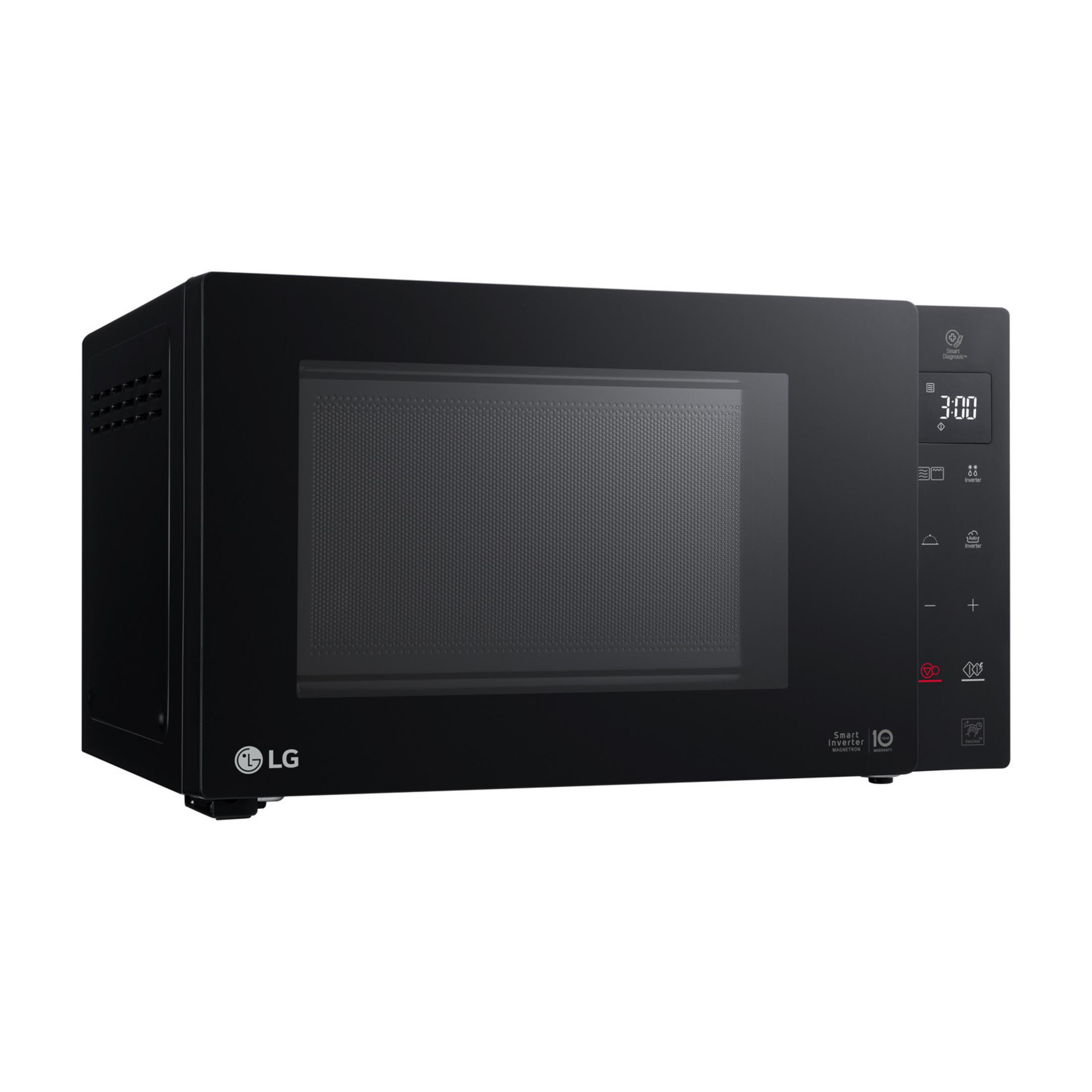 Een zwarte LG magnetron met digitaal display en bedieningspaneel.