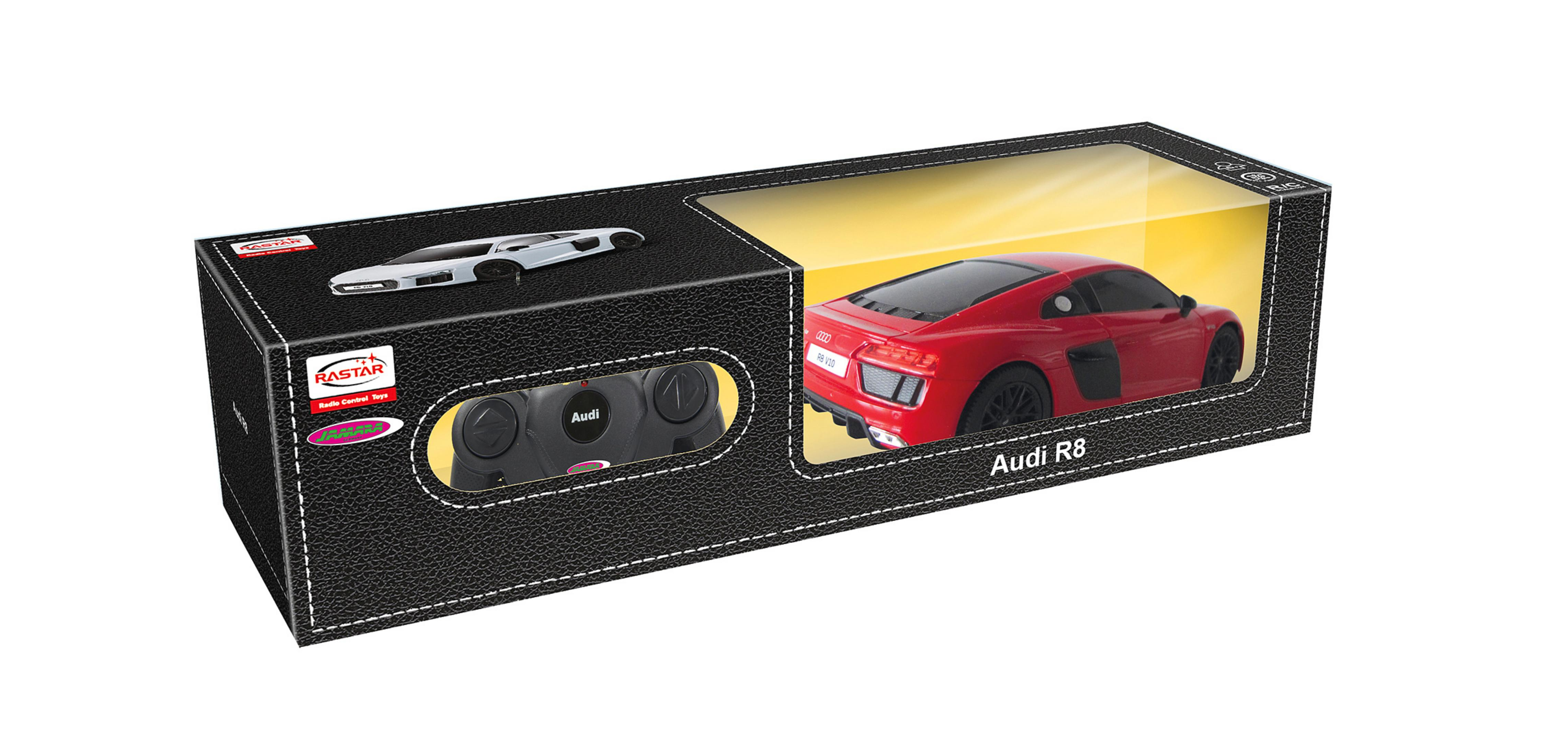 Embalaje de un coche de juguete Audi R8 rojo a control remoto con mando.