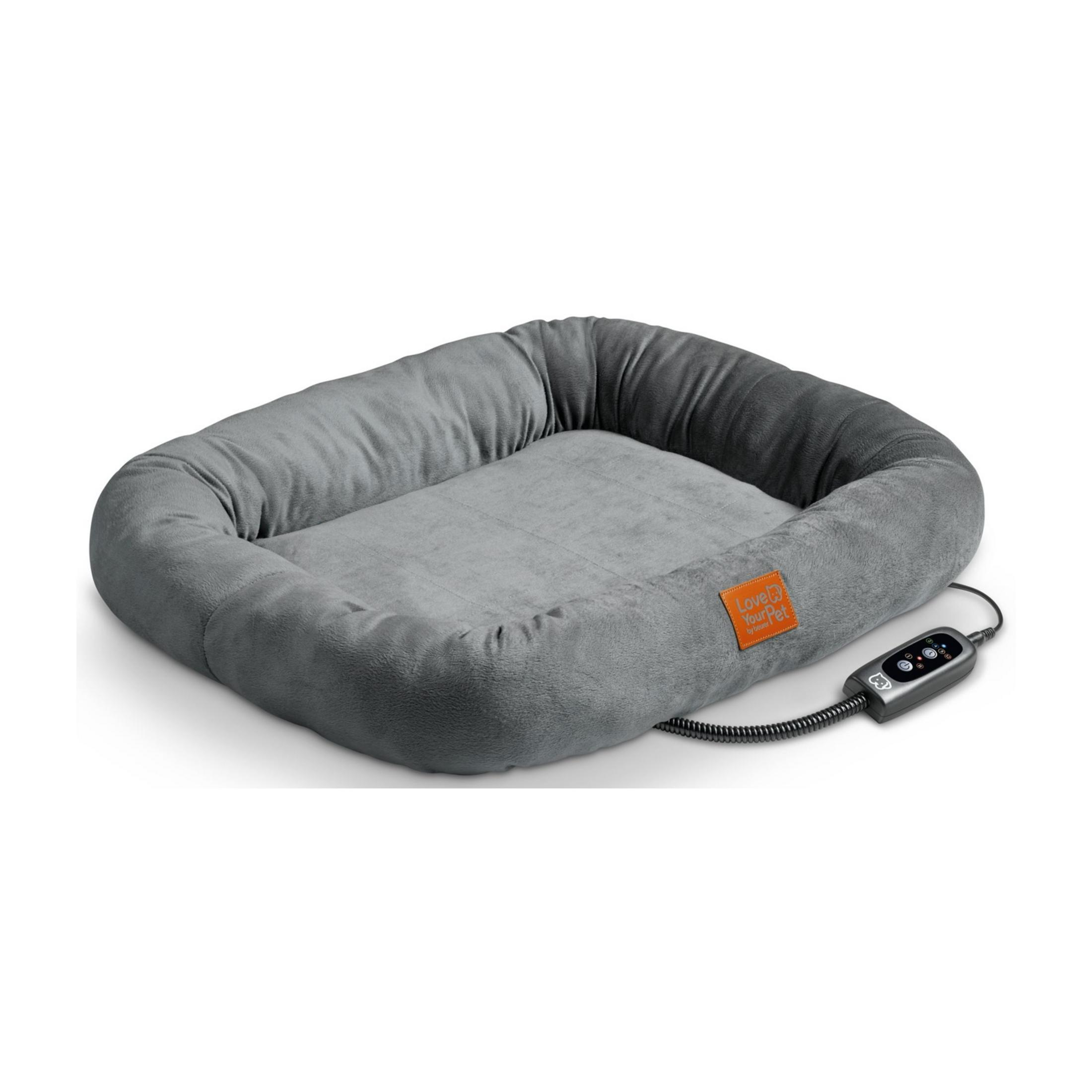 Cama gris para mascotas con calefacción y controlador ajustable.
