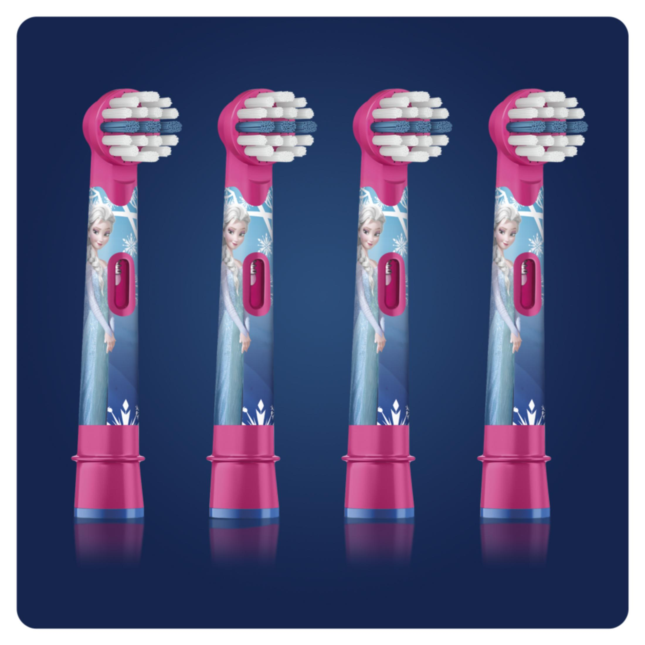 Cuatro cabezales de cepillo de dientes rosas con diseño de Elsa sobre fondo azul oscuro.
