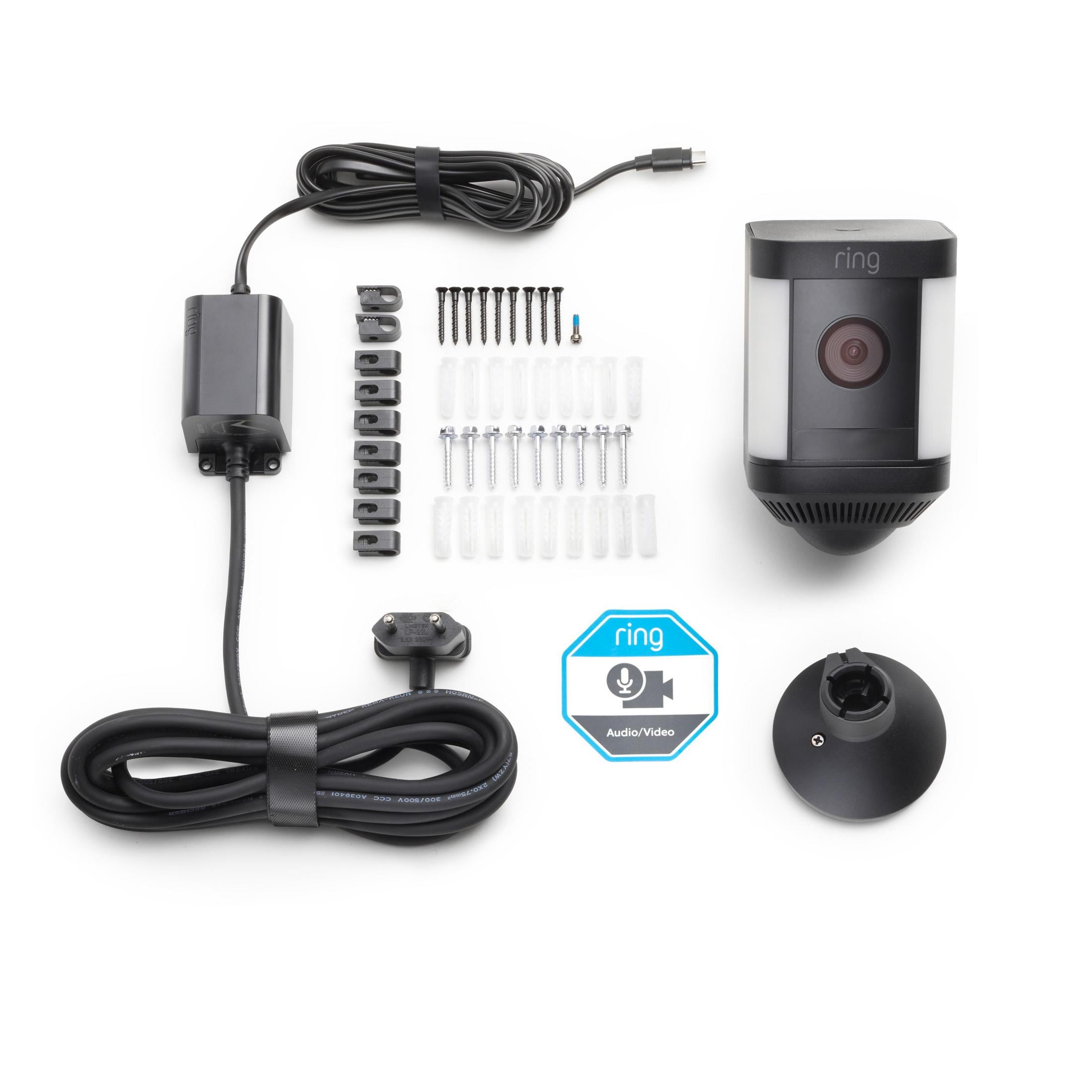 Set telecamera Ring con alimentatore, cavi, viti e staffa.