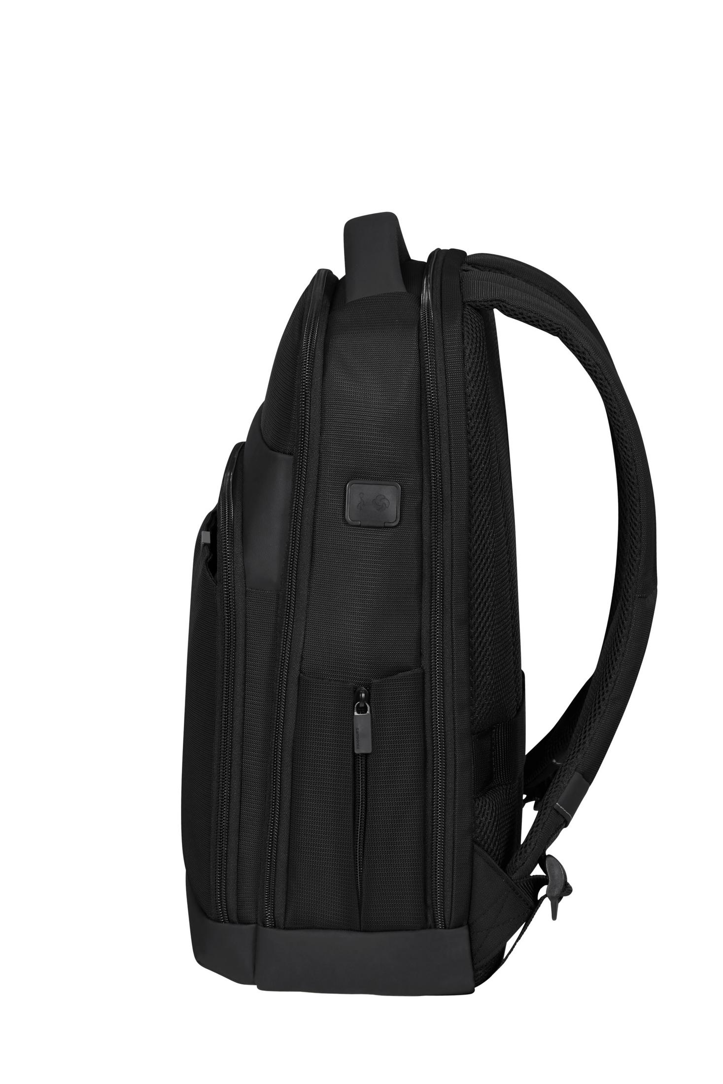 Zaino nero con cerniere, tracolla e porta USB, visto di lato.