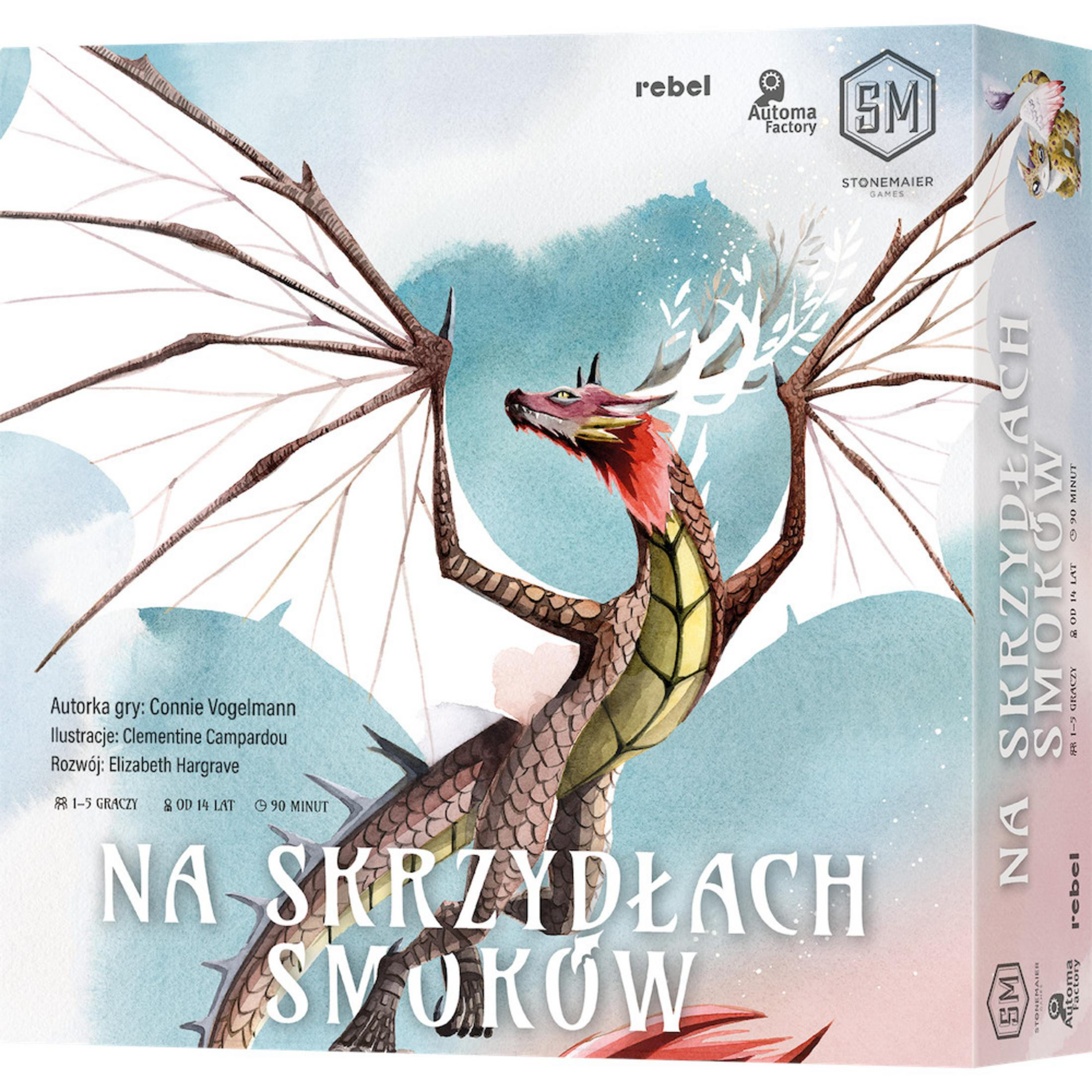 Smok z brązowymi łuskami i czerwonymi piórami leci na niebieskim tle.