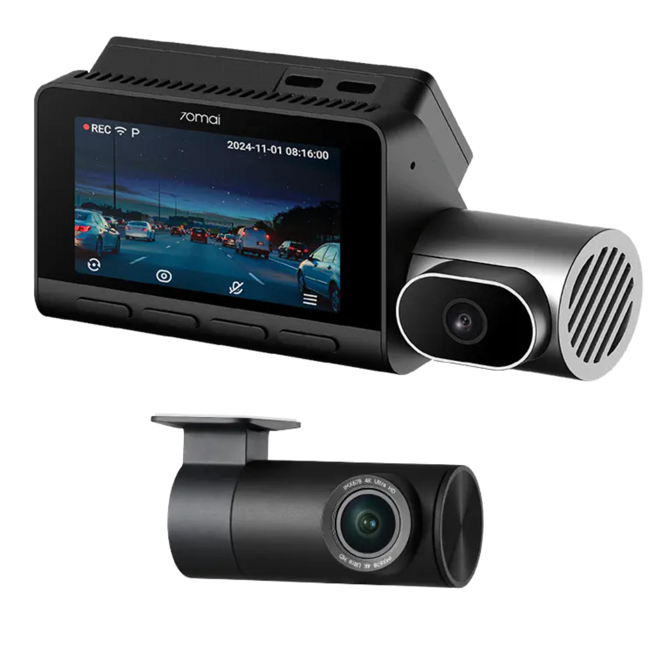 Una dashcam 70mai con schermo che mostra il traffico e un'unità fotocamera separata.
