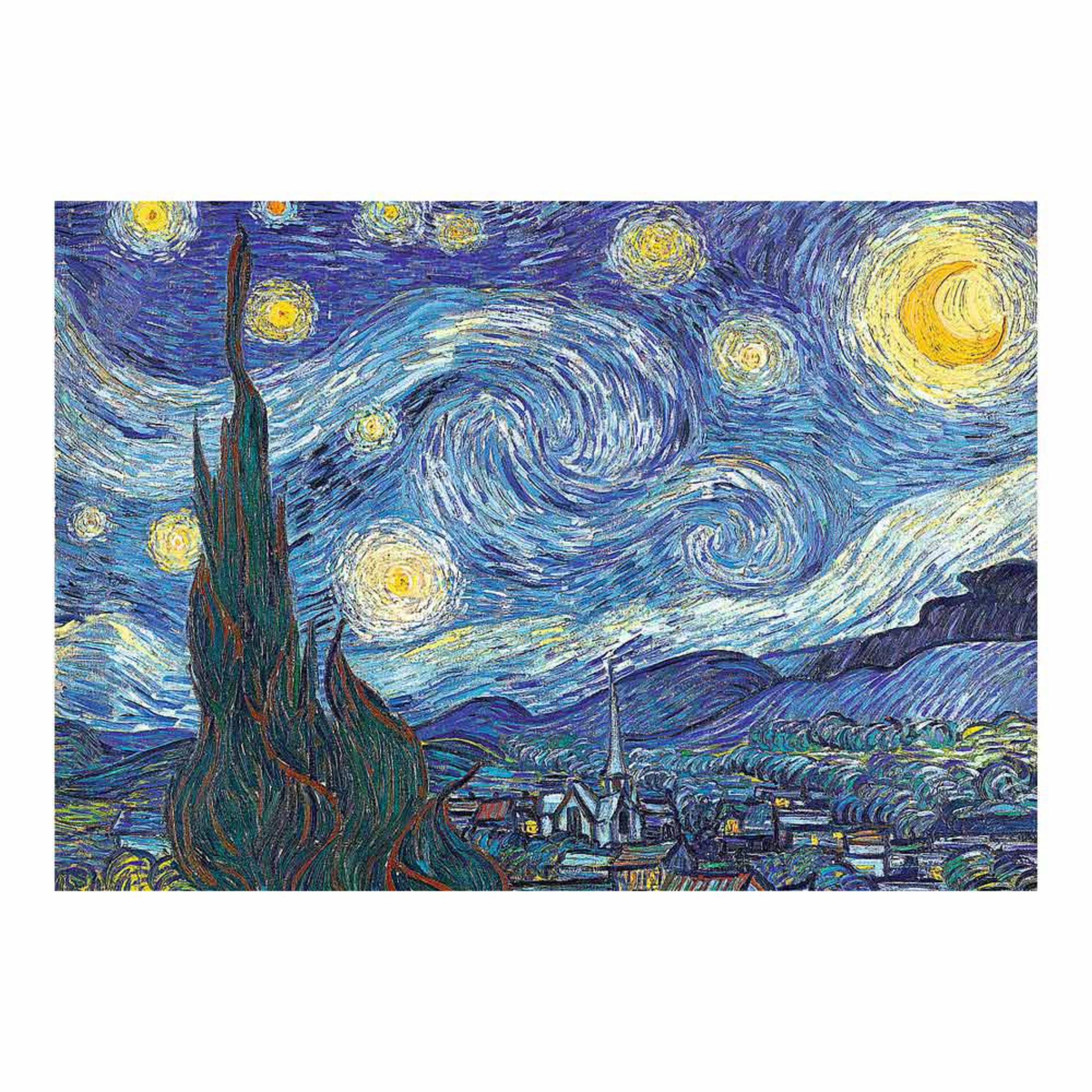 Cielo nocturno estrellado sobre un pueblo con un ciprés delante.