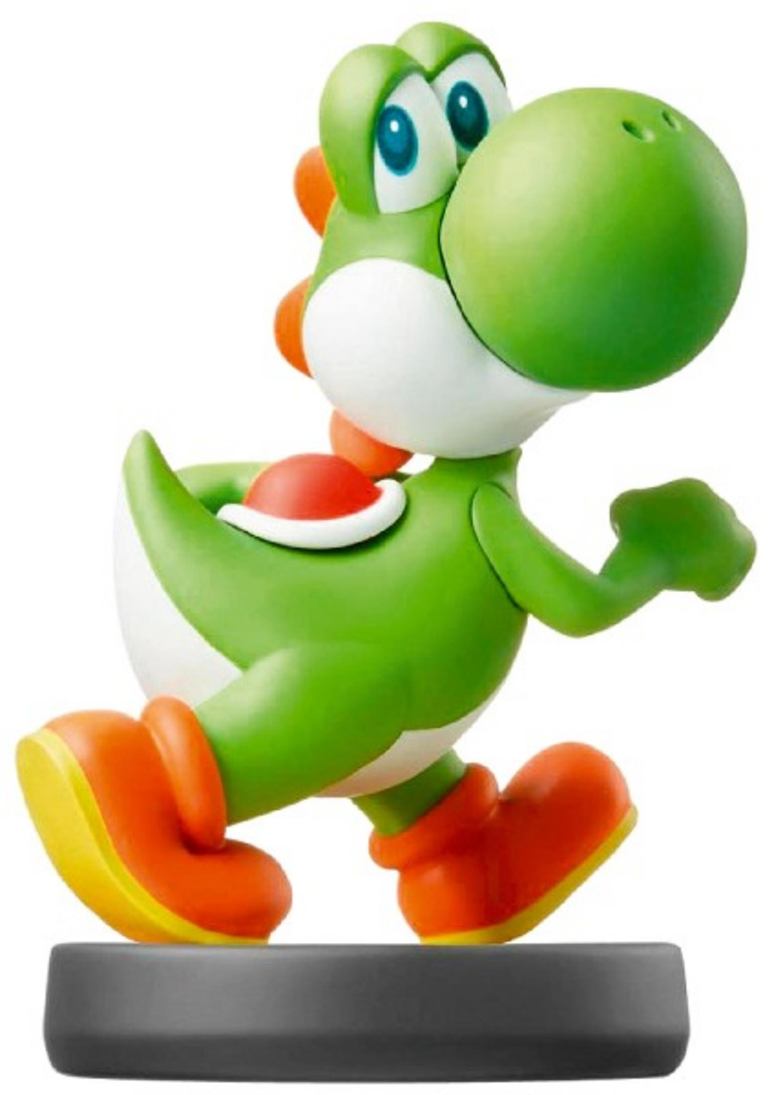Grüne Yoshi-Figur mit orangefarbenen Schuhen und gelben Sohlen auf einem Sockel.