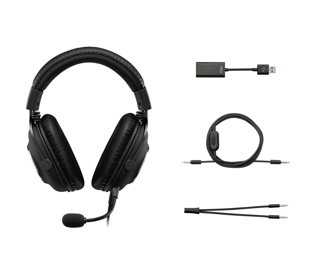 Cuffie nere con microfono e accessori, su sfondo bianco.