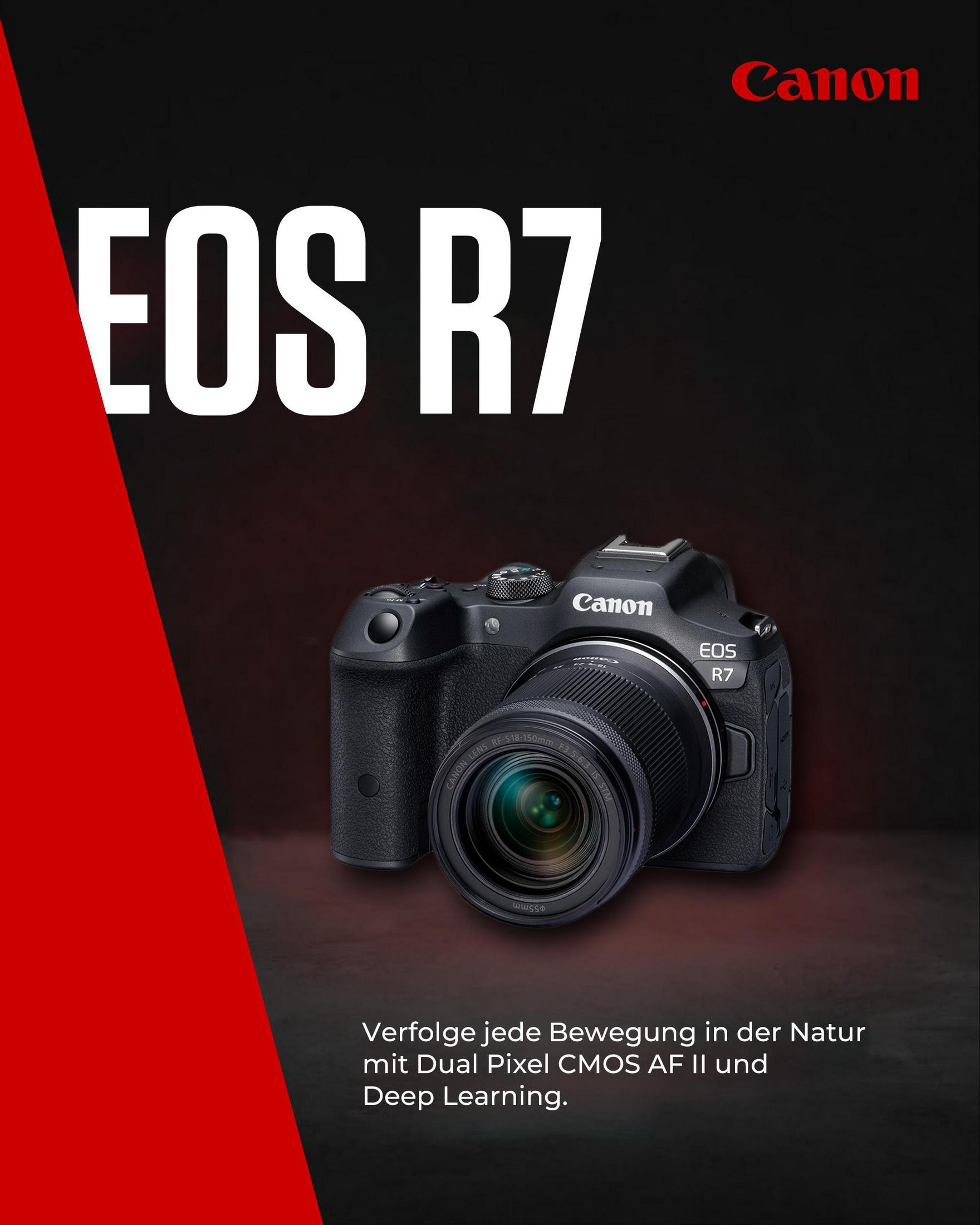 Fotocamera Canon EOS R7 nera con obiettivo, testo bianco su sfondo nero.