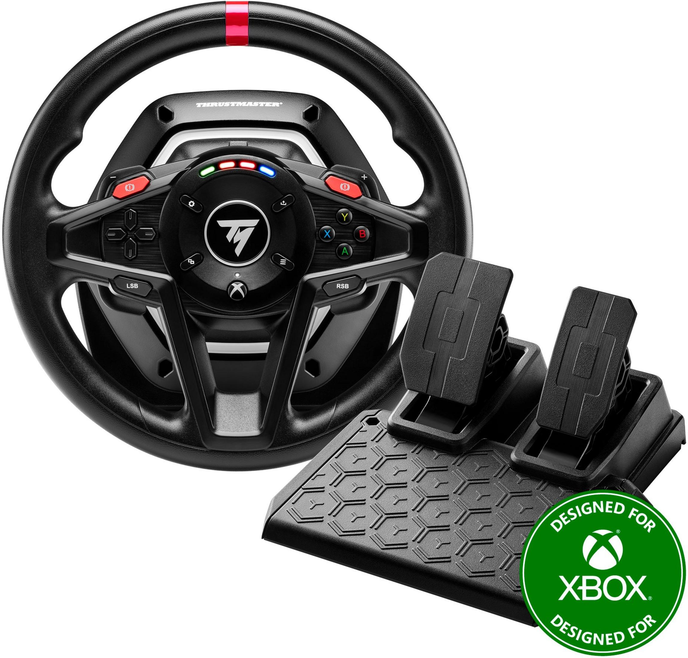 Un volante e pedali neri con logo Xbox.