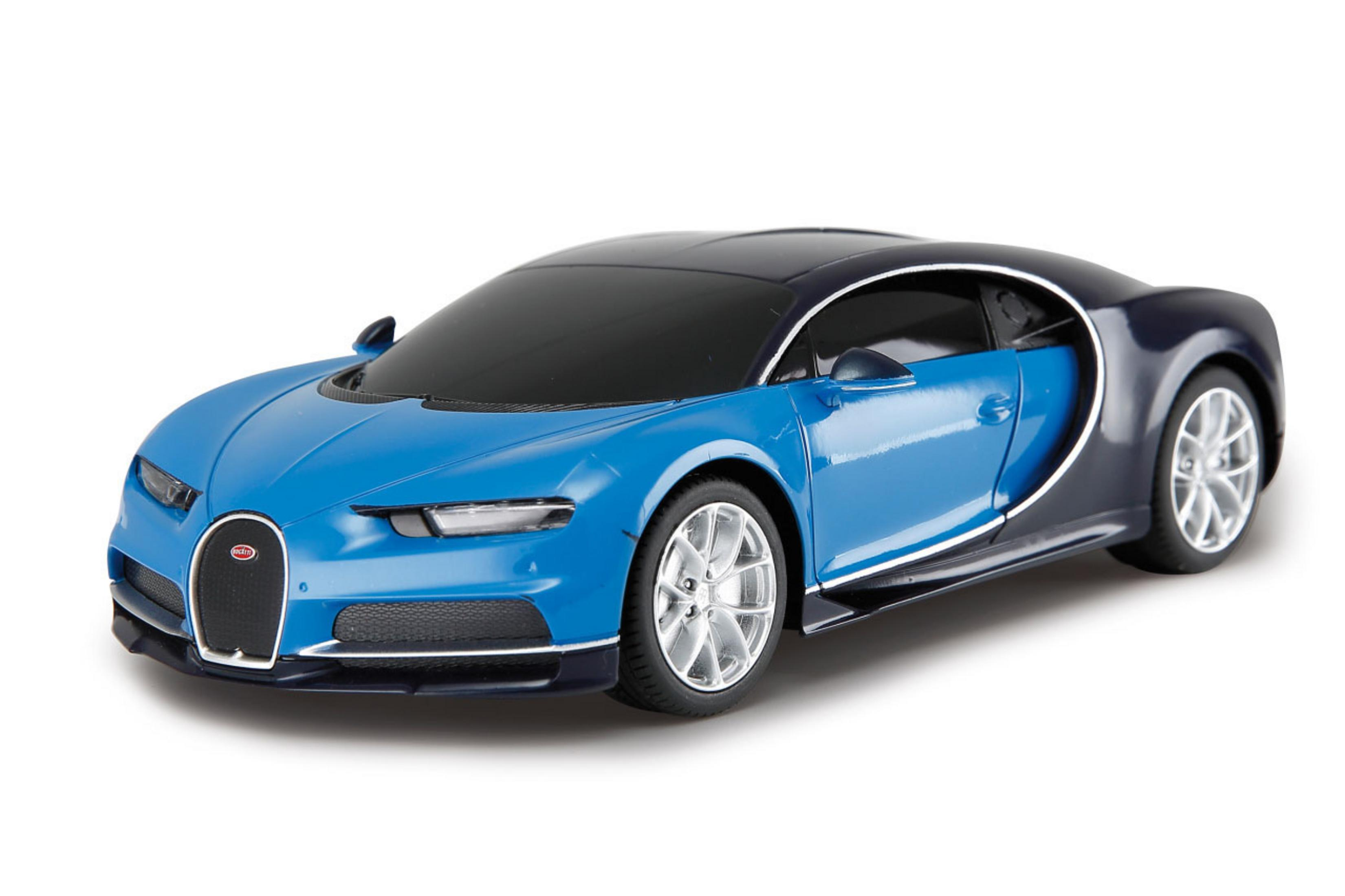 Ein blauer und dunkelblauer Bugatti Chiron Spielzeugauto auf weißem Hintergrund.