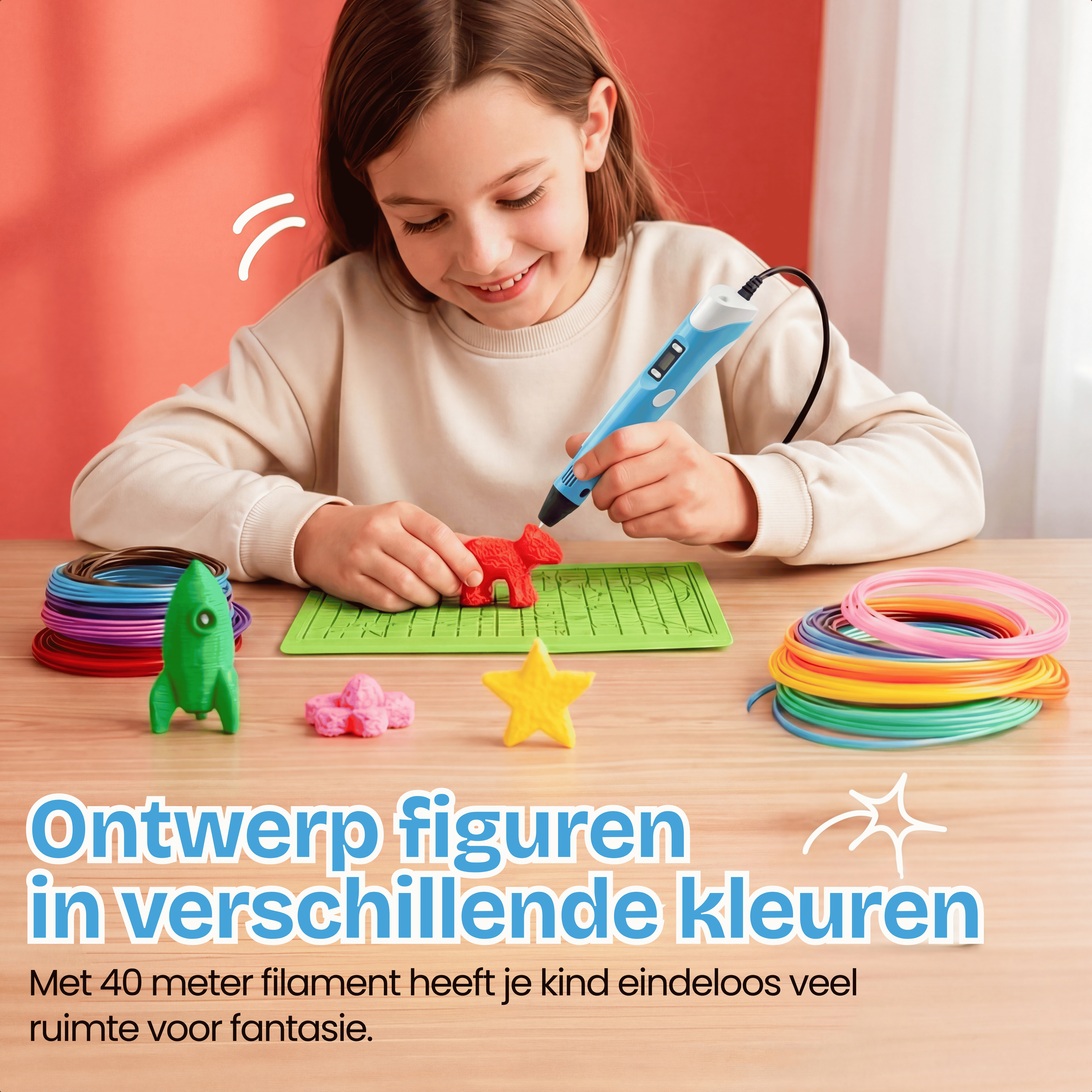 Een meisje gebruikt een 3D-pen om figuren van gekleurde filamenten te maken.