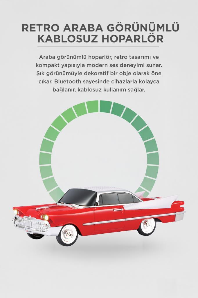 Gümüş tavanlı, kırmızı retro araba şekilli hoparlör.