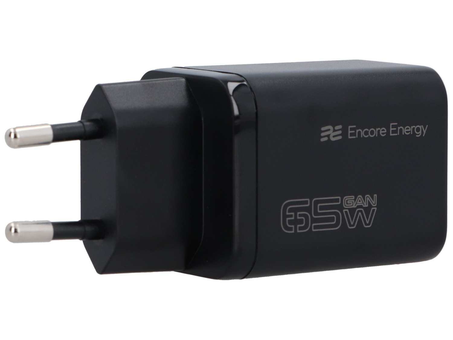 Czarna ładowarka USB-C Encore Energy 65W GAN z dwoma metalowymi bolcami.