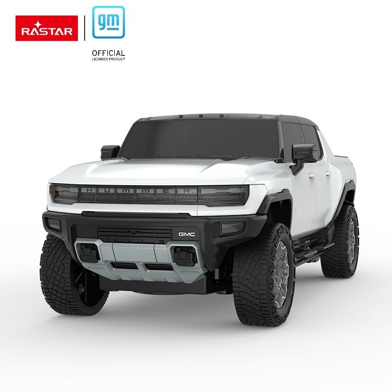 Biały pickup Hummer EV z czarnymi akcentami na białym tle.