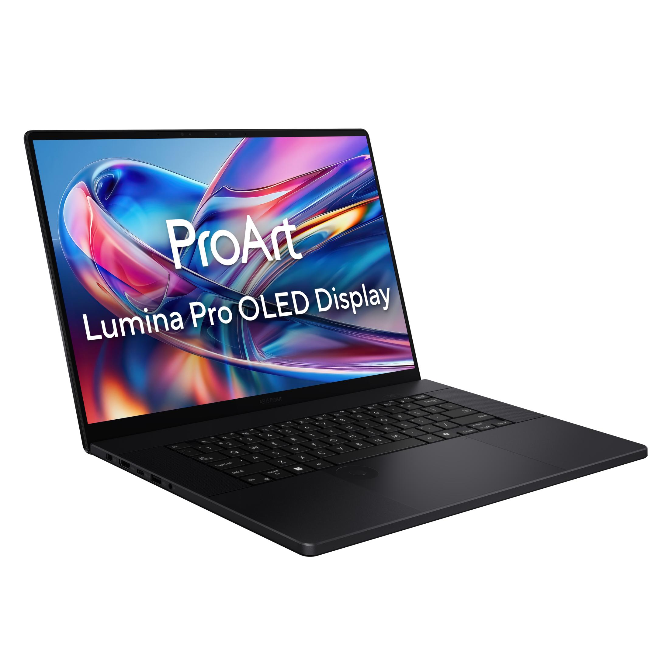 Ein schwarzer Laptop mit ProArt Lumina Pro OLED Display Schriftzug.
