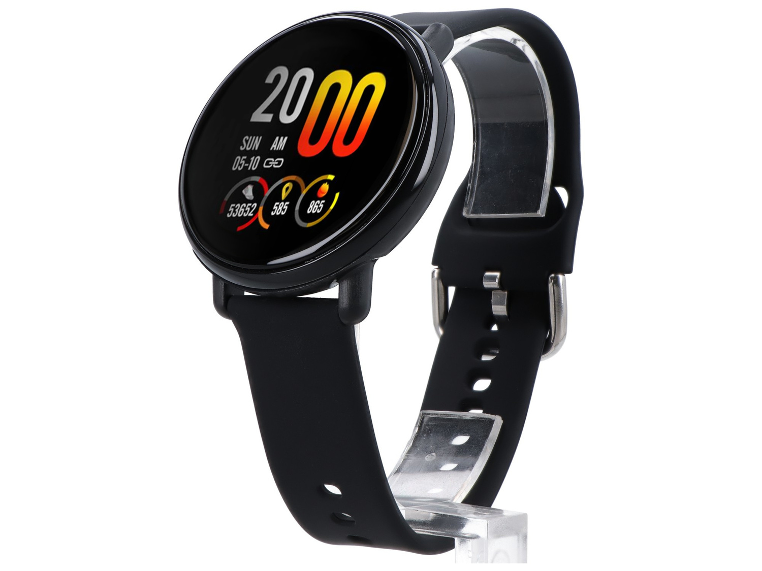Czarny smartwatch z okrągłym ekranem pokazującym godzinę, datę i statystyki.