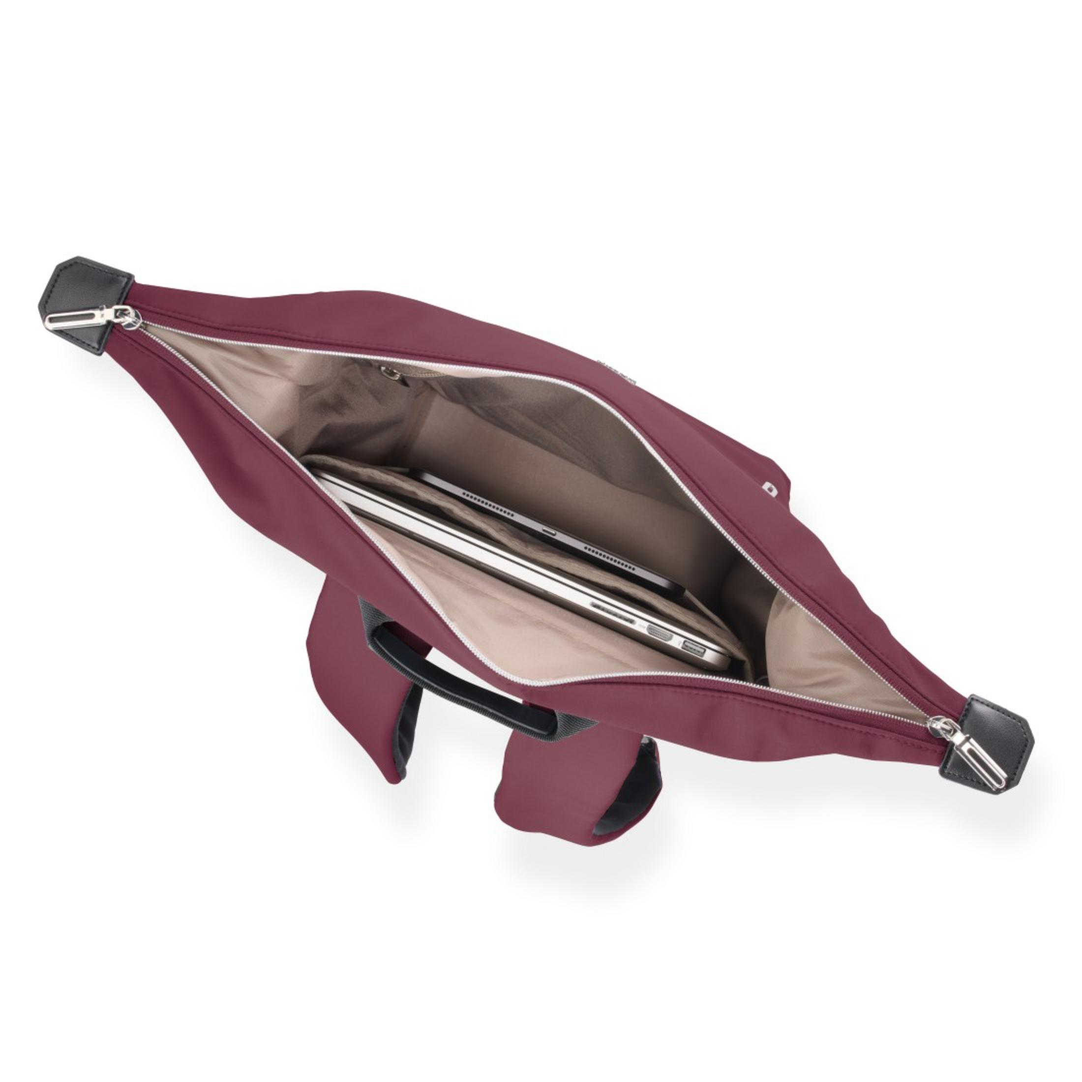 Una borsa bordeaux con cerniera, contenente un laptop e un tablet.